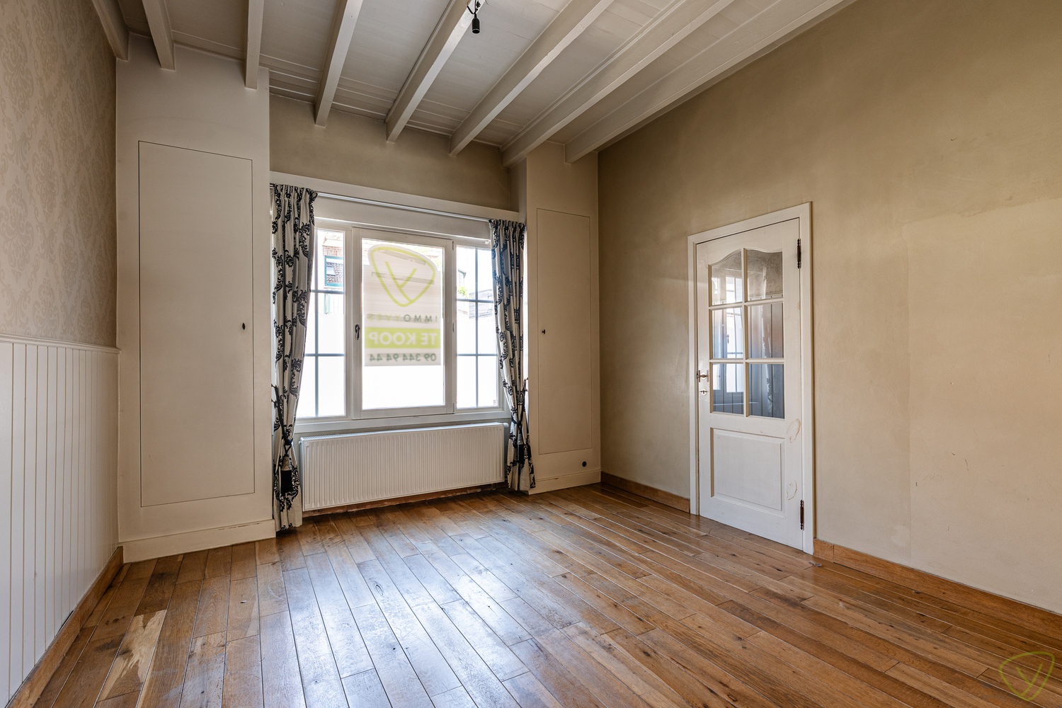 Gezellige instapklare woning met zonnig koertje in Eeklo! - foto 4