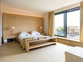 Gelegen aan het Stadspark, bemeubeld appartement met een bewoonbare oppervlakte van ± 160 m² met 2 zonnige terrassen, die een uniek uitzicht...