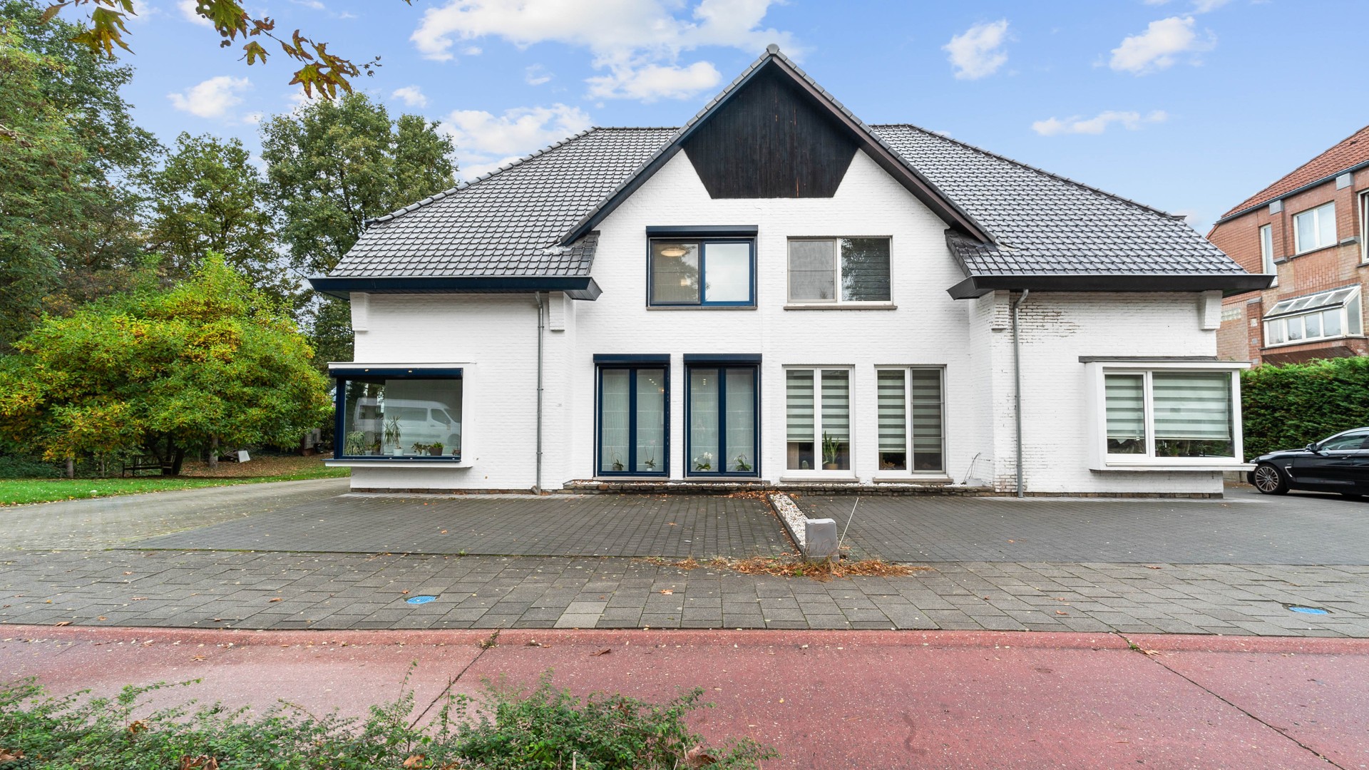 Instapklare woning met 3 slpkrs en kappersruimte te Genk - photo 3