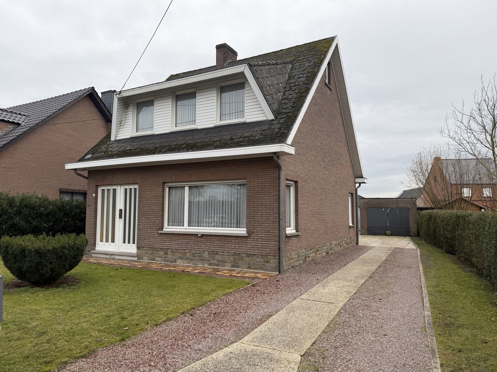 Open bebouwing op 800 m² met zuidgerichte tuin en achterliggende toegang in Eindhout - foto 4