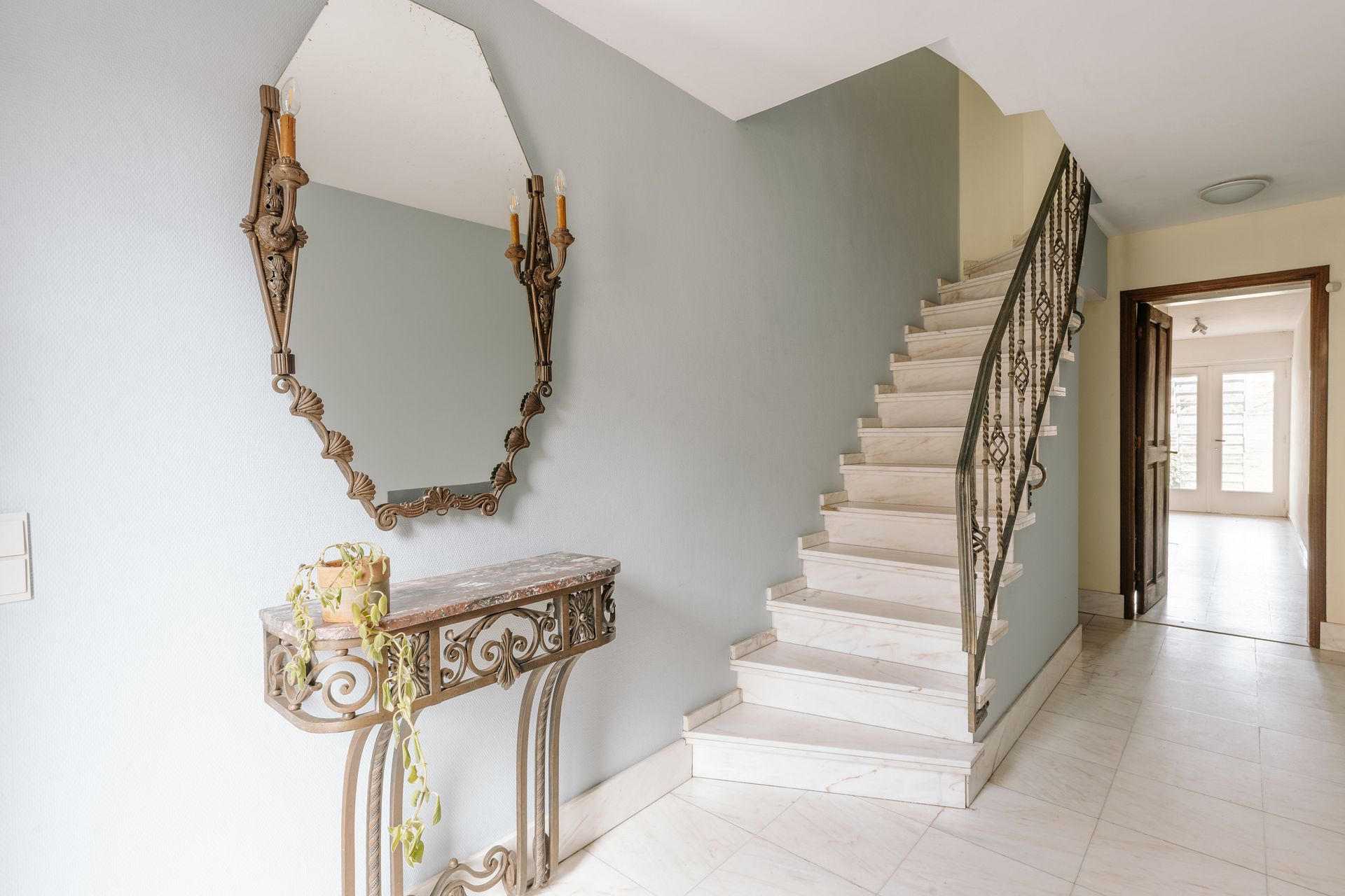 Karaktervolle bel-étage met grote tuin - foto 5