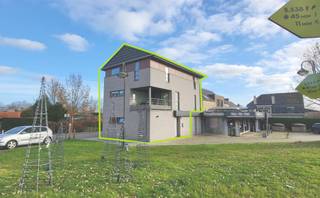Available from 1 March 2025On the banks of the river Scheldt in the quiet village of Uitbergen, this recent house with terrace is for rent. This...