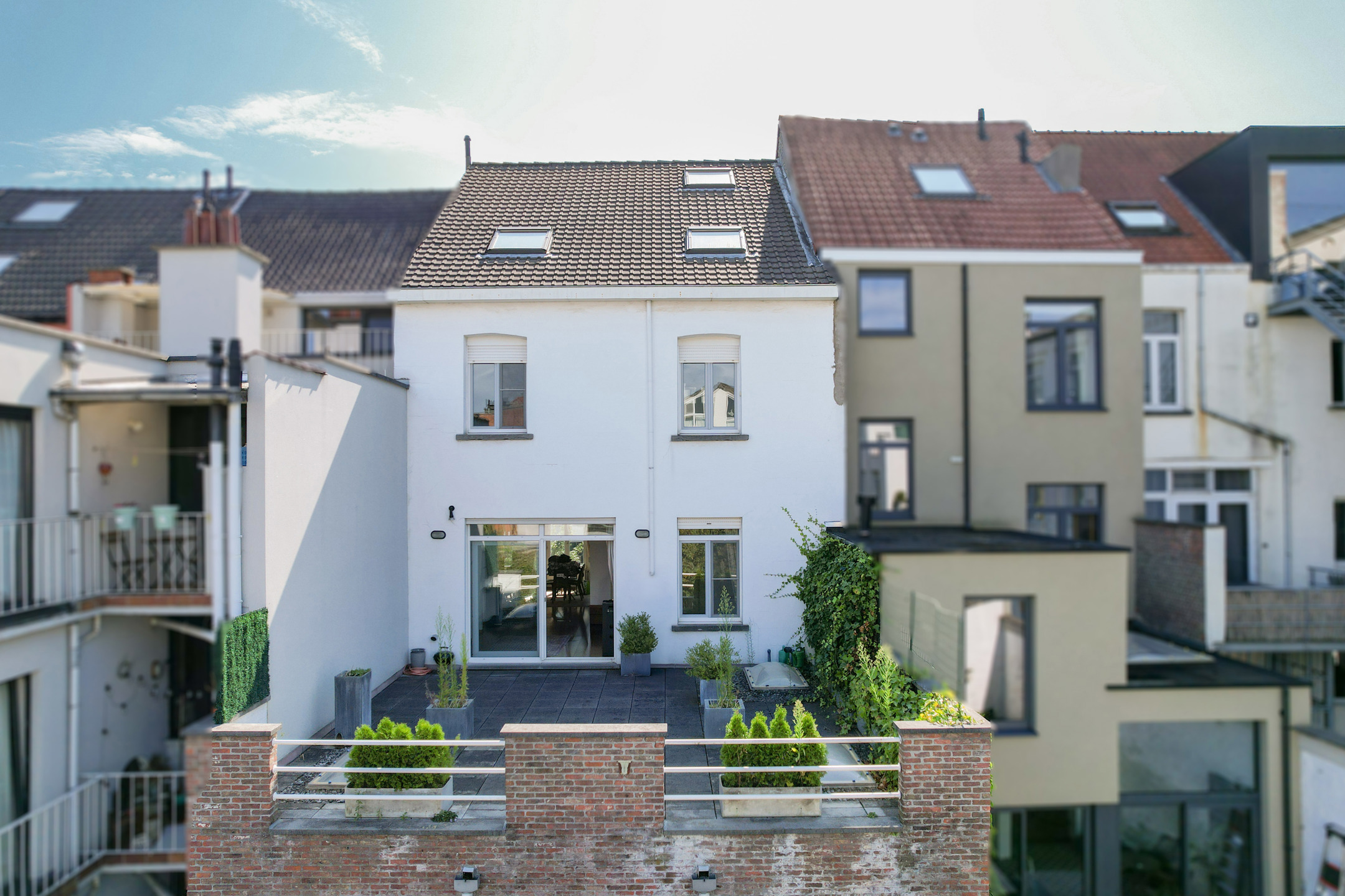 Ruime herenwoning met praktijkruimte en garage op TOPlocatie - foto 4
