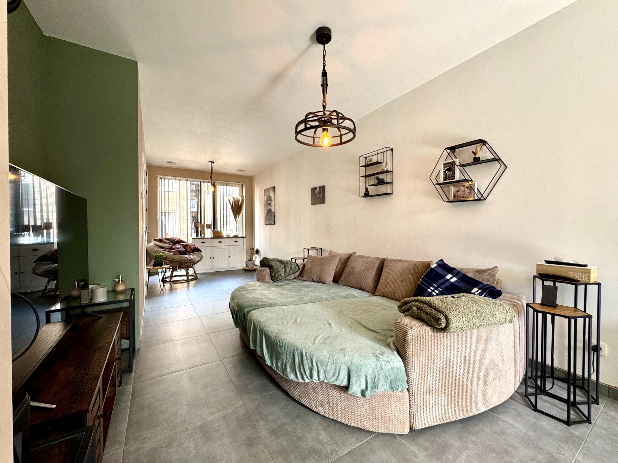 Recente stadswoning met 3 à 4 slaapkamers en een tuintje - foto 4