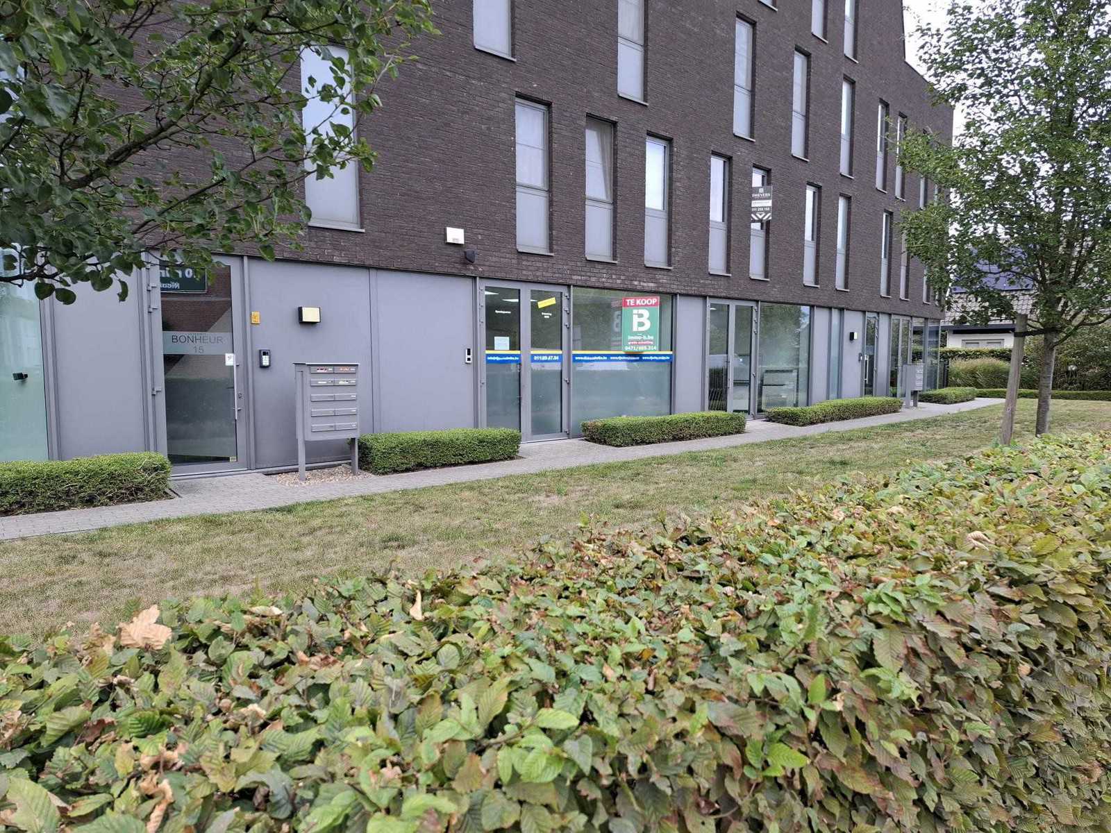 Nieuwe kantoorruimte op interessante ligging - foto 1