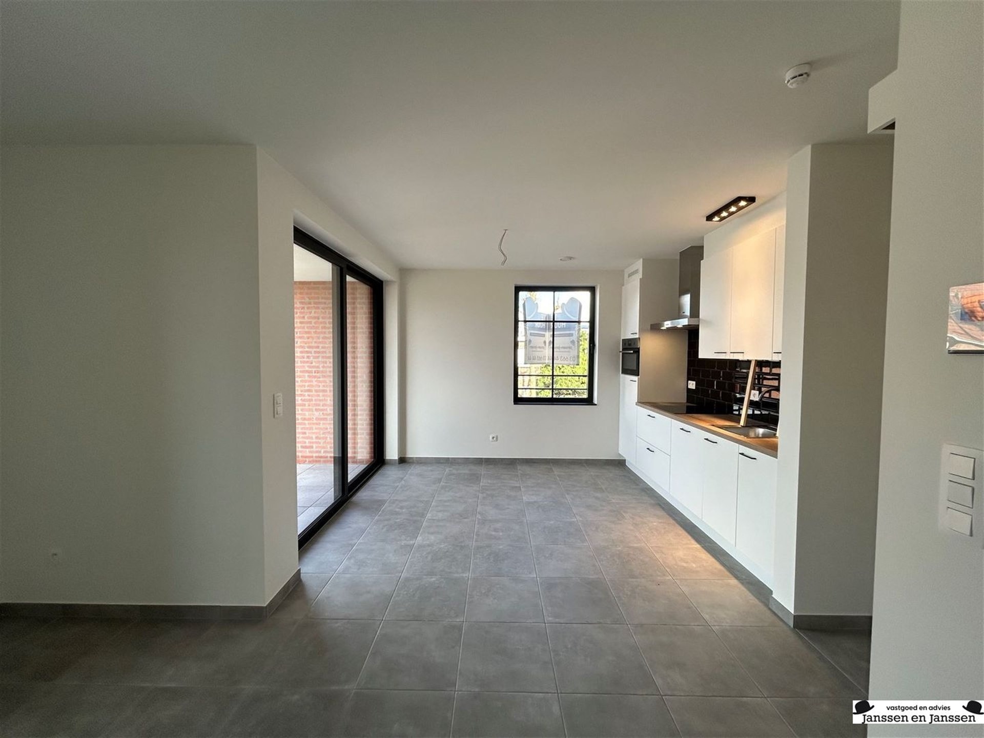 Prachtig appartement met 1 slaapkamer, parking en berging - foto 5