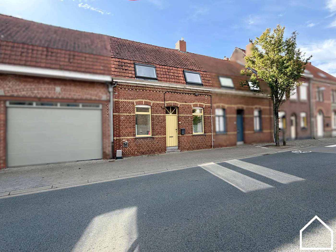 WONING MET 3 SLAAPKAMERS EN TUIN IN DIKKEBUS - foto 1
