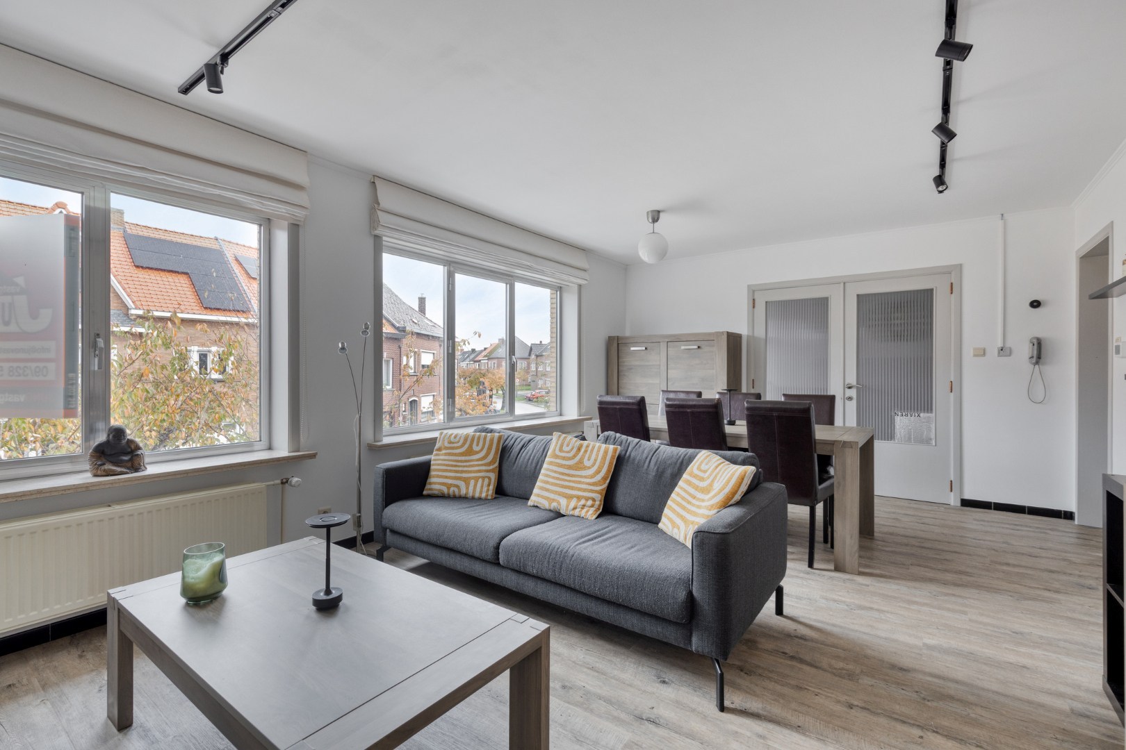 Ruim tweekamerapp. in Bevegem met dubbele garage! - foto 1