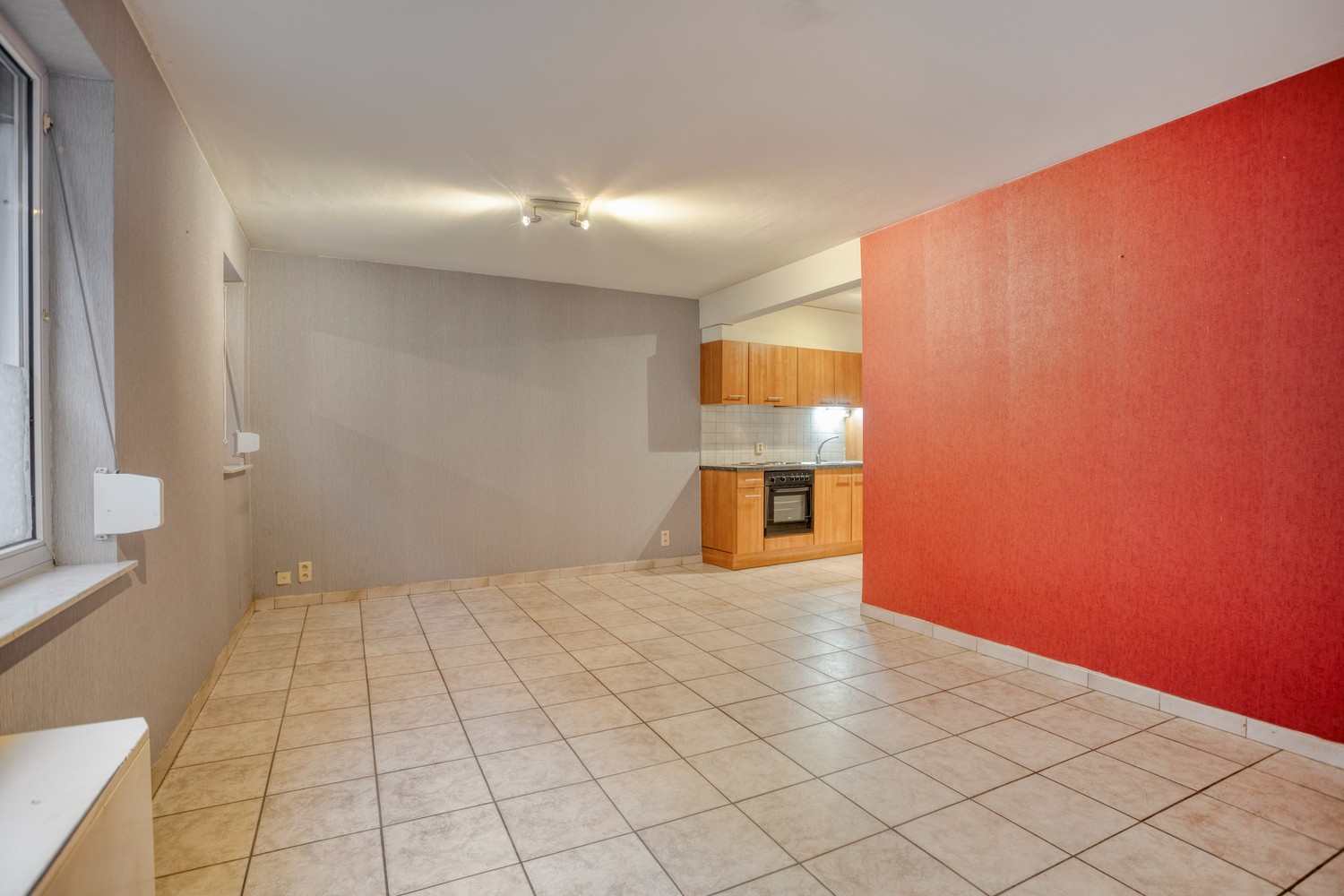 Gelijkvloers appartement met koer in het centrum van Tongeren TE KOOP - foto 3