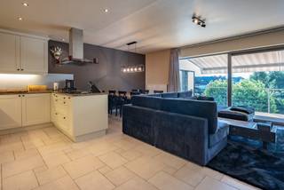 INSTAPKLAAR 1-SLAAPKAMERAPPARTEMENT MET ZONNIG TERRAS EN STAANPLAATS – HARTJE BRASSCHAAT!Bent u op zoek naar een verzorgd appartement op toplocatie,...