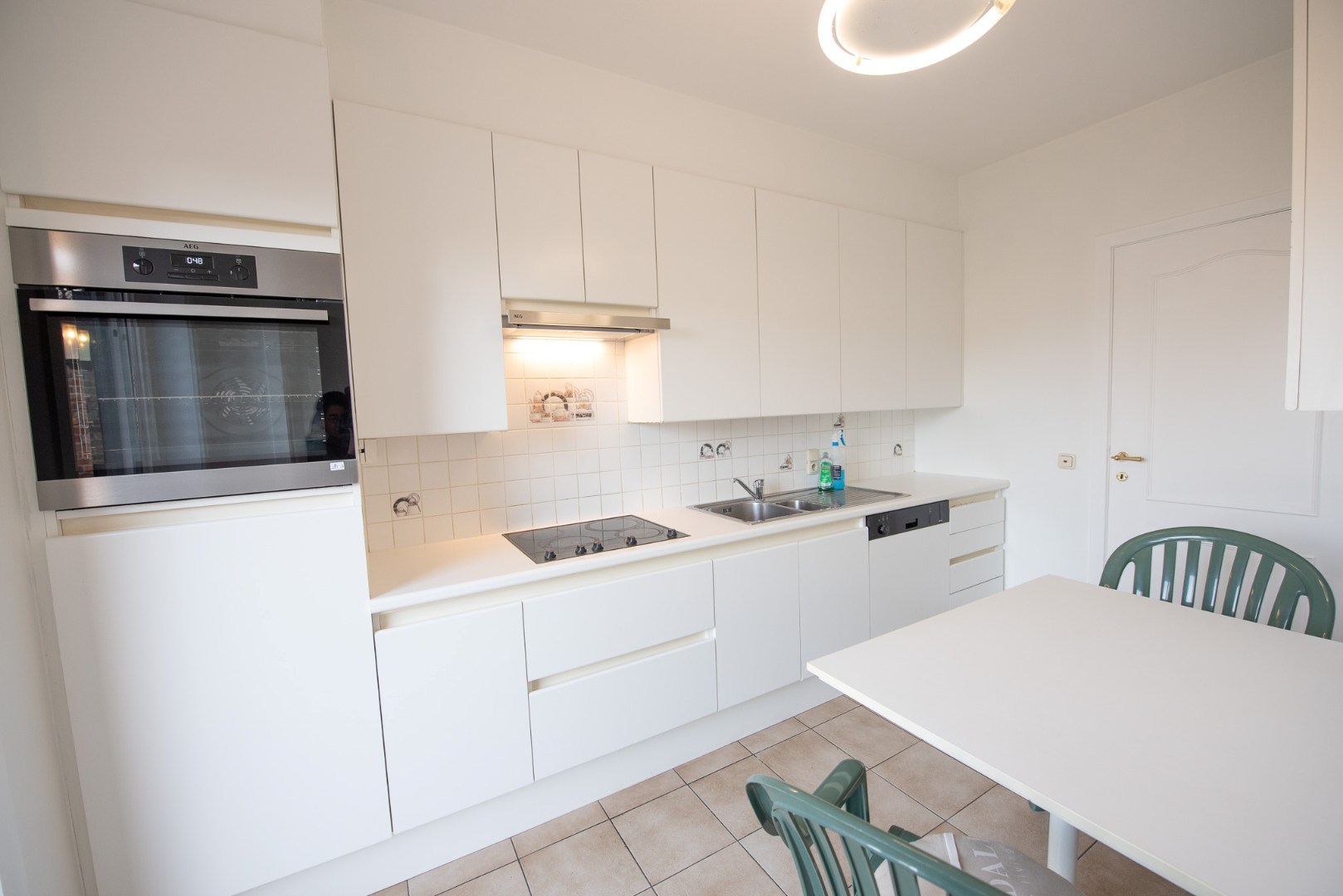 Instapklare woning met tuin en 2 garages in Oeselgem. - foto 4