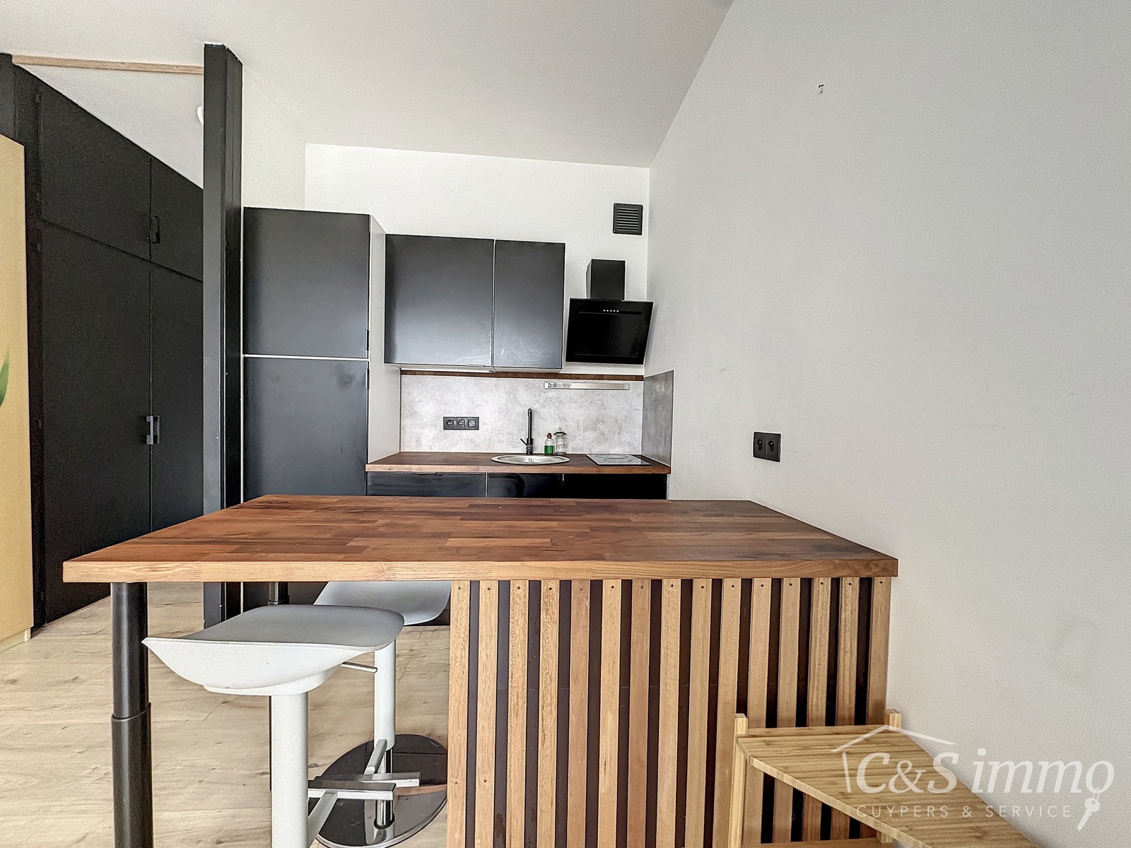 Apartment for sale in Antwerp with 1 bedroom - photo 1