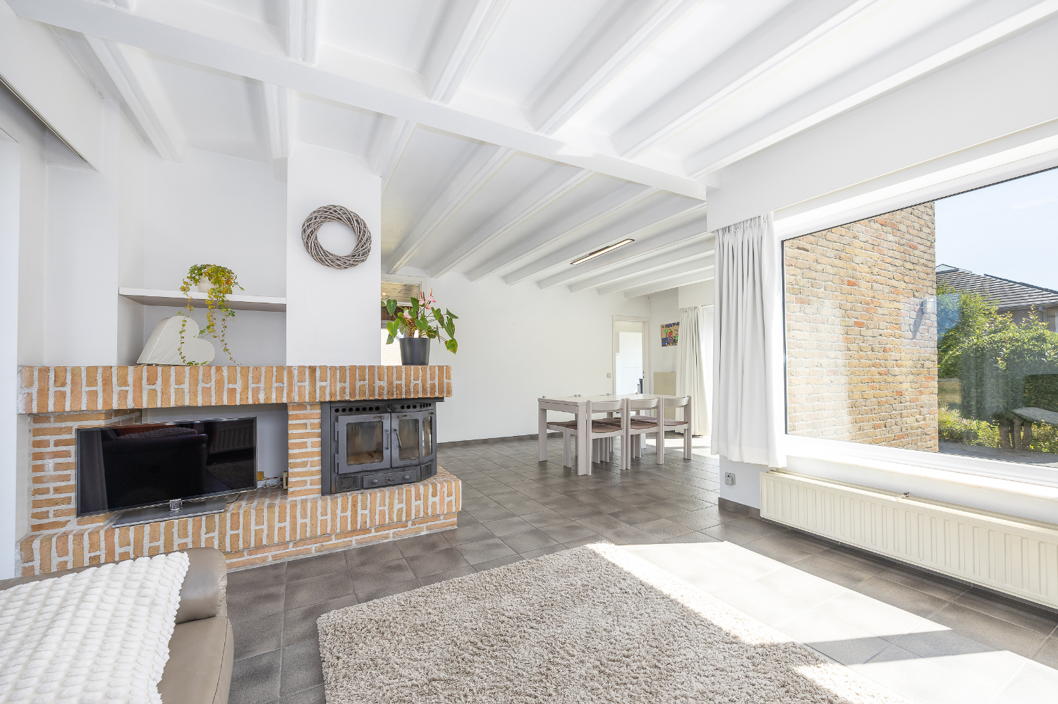 Ruime villa met drie slaapkamers op een toplocatie in Middelkerke! - foto 5