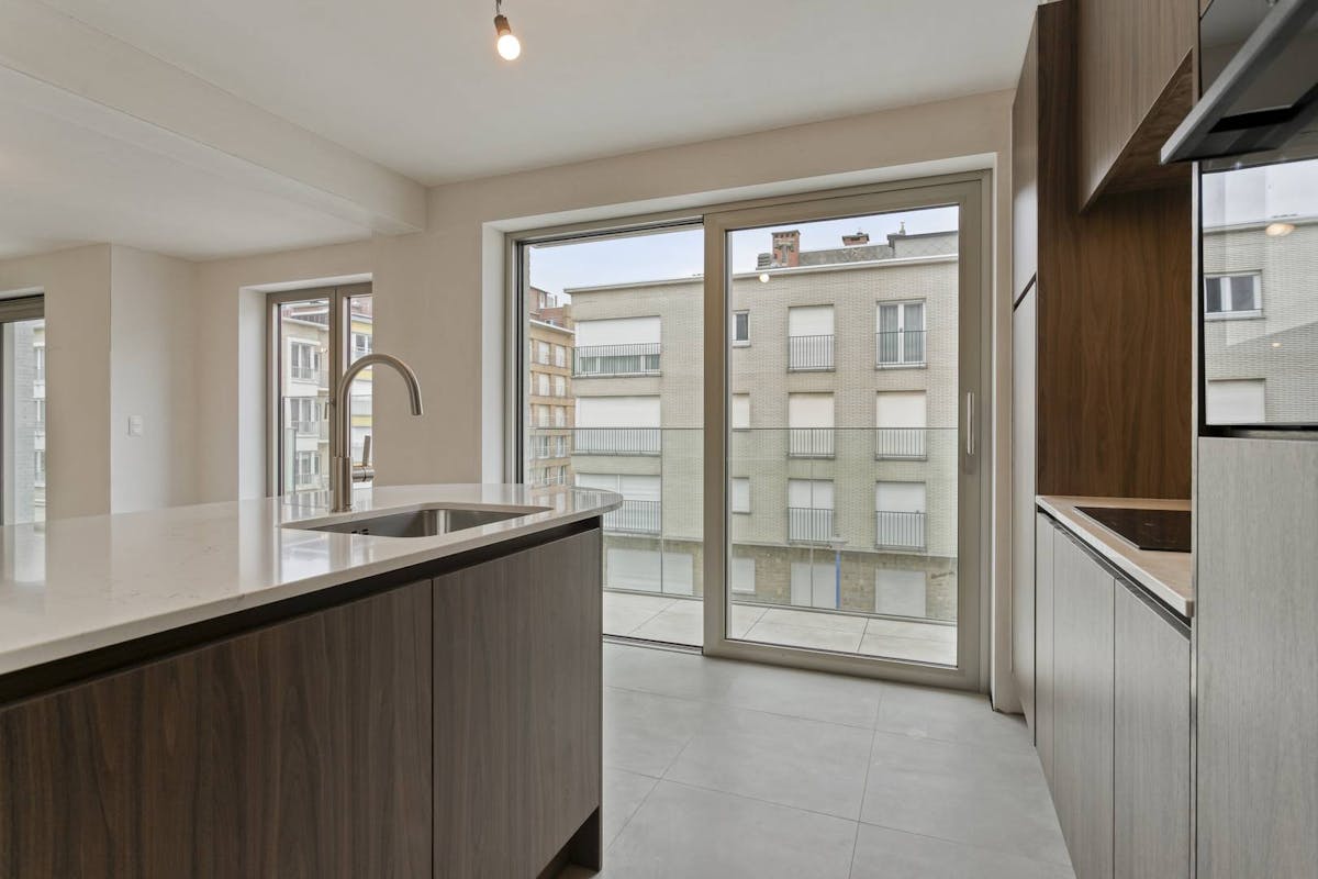 Nieuwbouw appartement met 2 slaapkamers en zicht op zee! - foto 5