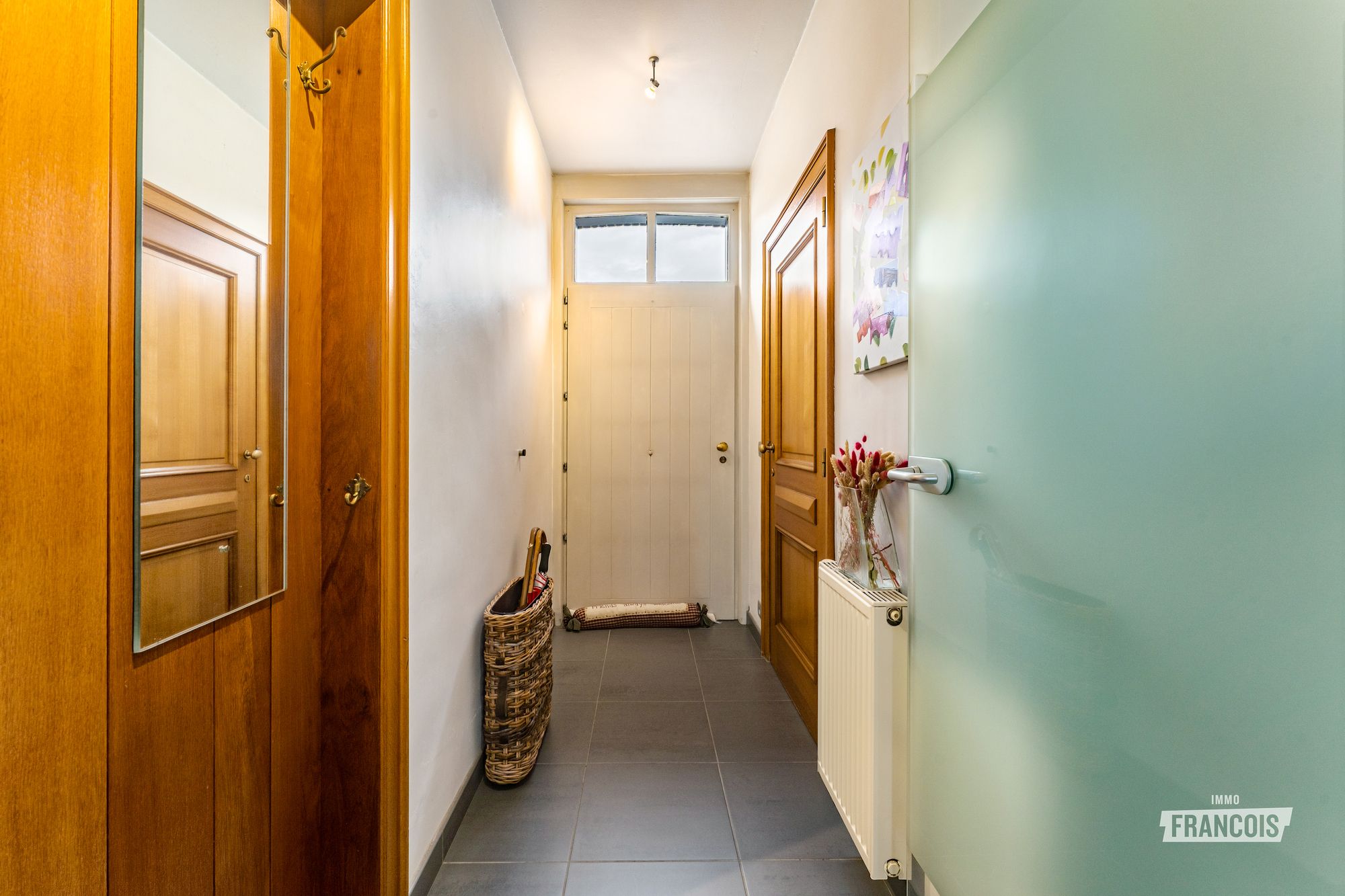Charmante karakterwoning met 3 tot 4 slaapkamers te Oekene - foto 4