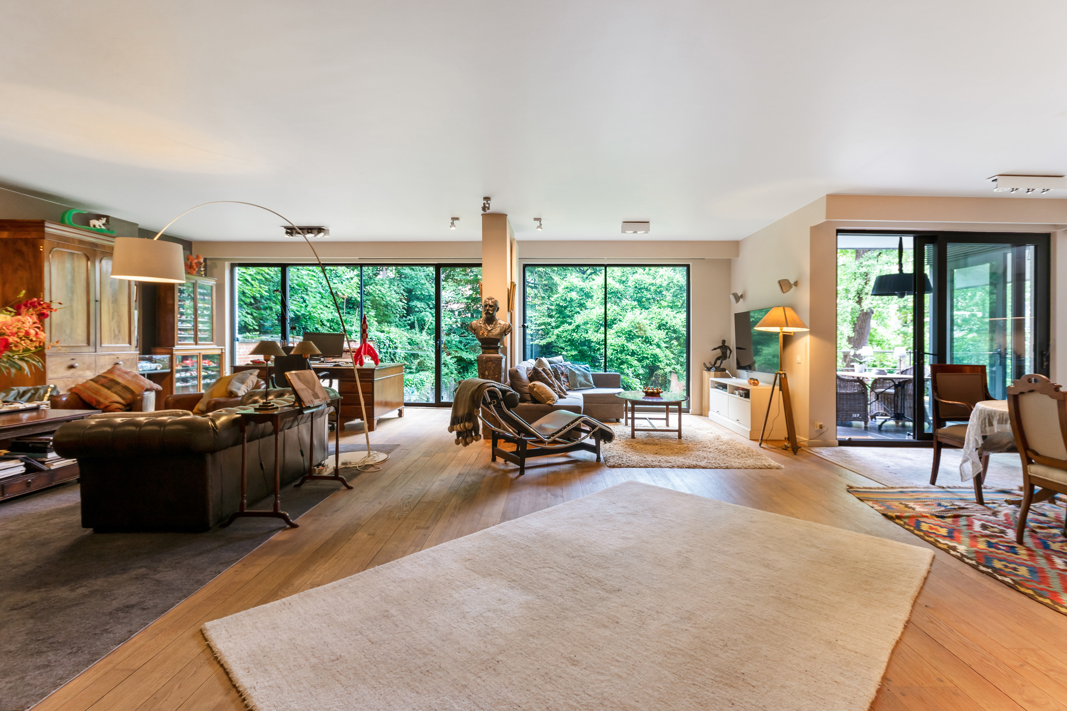 Duplex met zwembad en tuin op uitstekende locatie in Berchem - foto 4