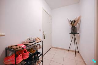 Aantrekkelijk éénslaapkamerappartement met een bewoonbare oppervlakte van 70m² (volgens EPC-attest), gelegen op de eerste verdieping van...