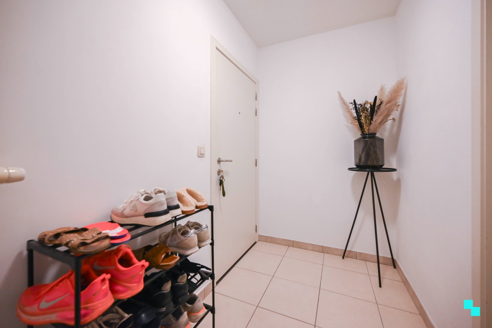 Appartement met ruim terras nabij centrum Oostrozebeke - foto 3