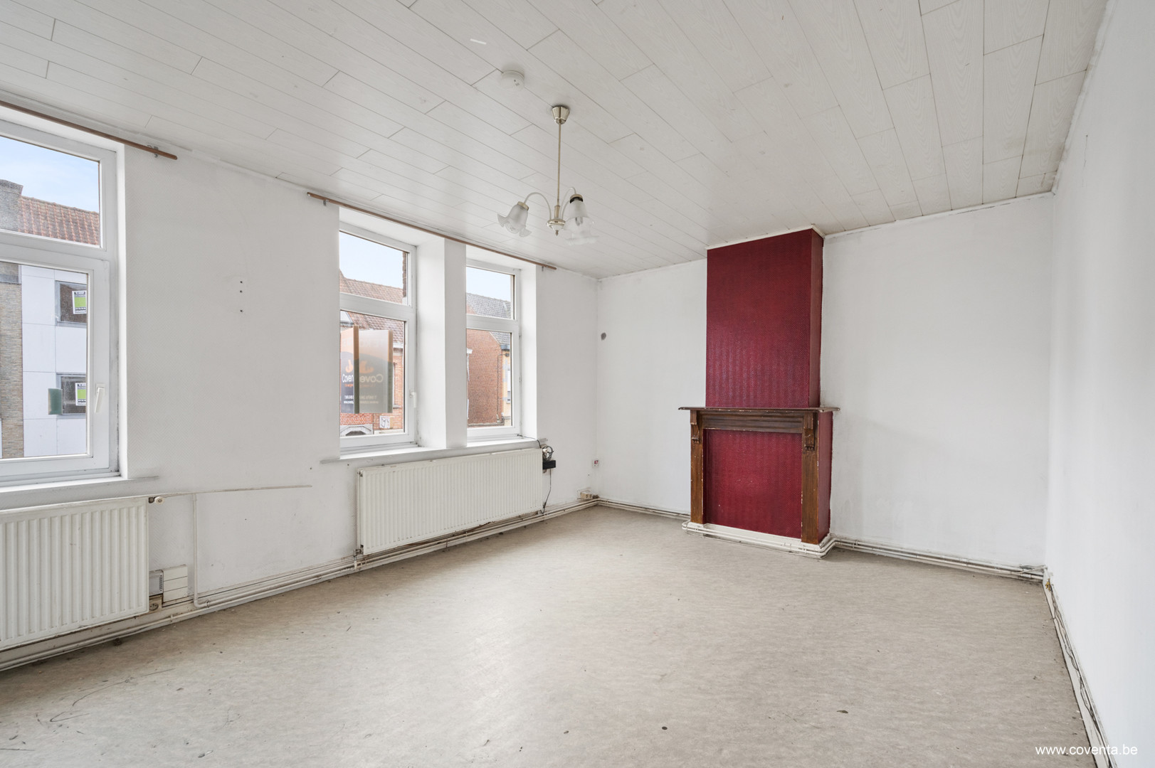 Te renoveren woonst met mogelijkheid tot 4 slaapkamers te Roeselare - foto 5