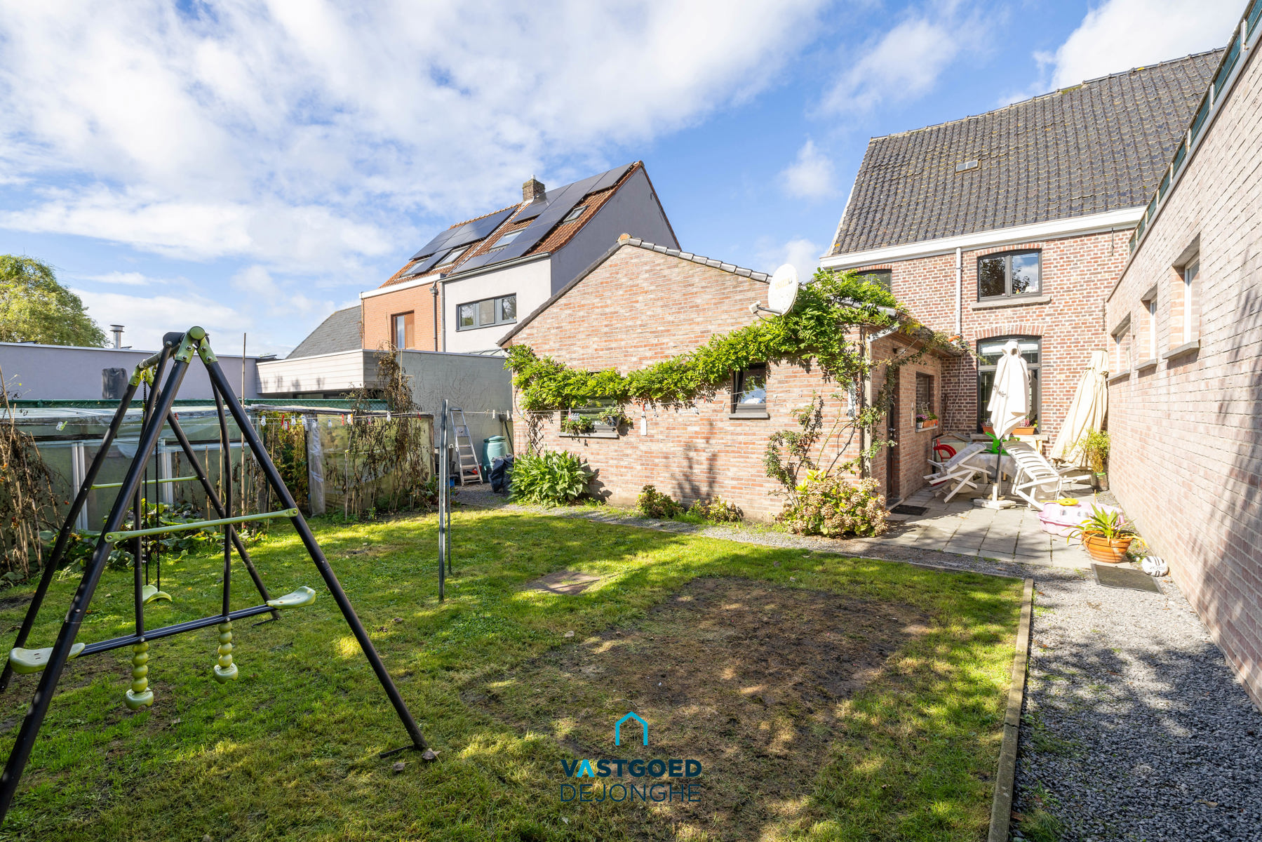 ruime, te renoveren halfopen bebouwing in het centrum - foto 5