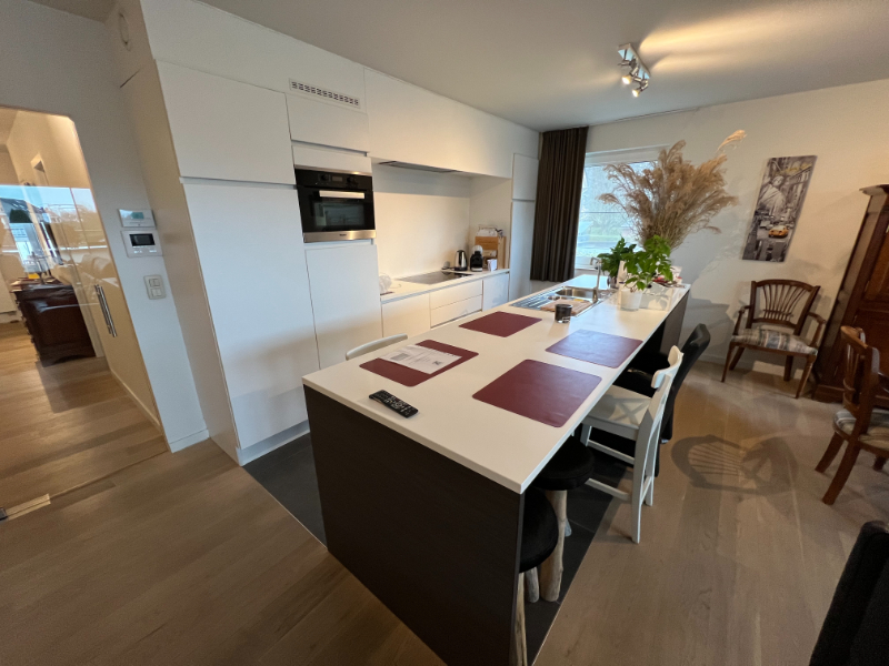 --- NIEUW --- Ruim recent appartement (112m²) met 3 slaapkamers + garagebox - foto 5