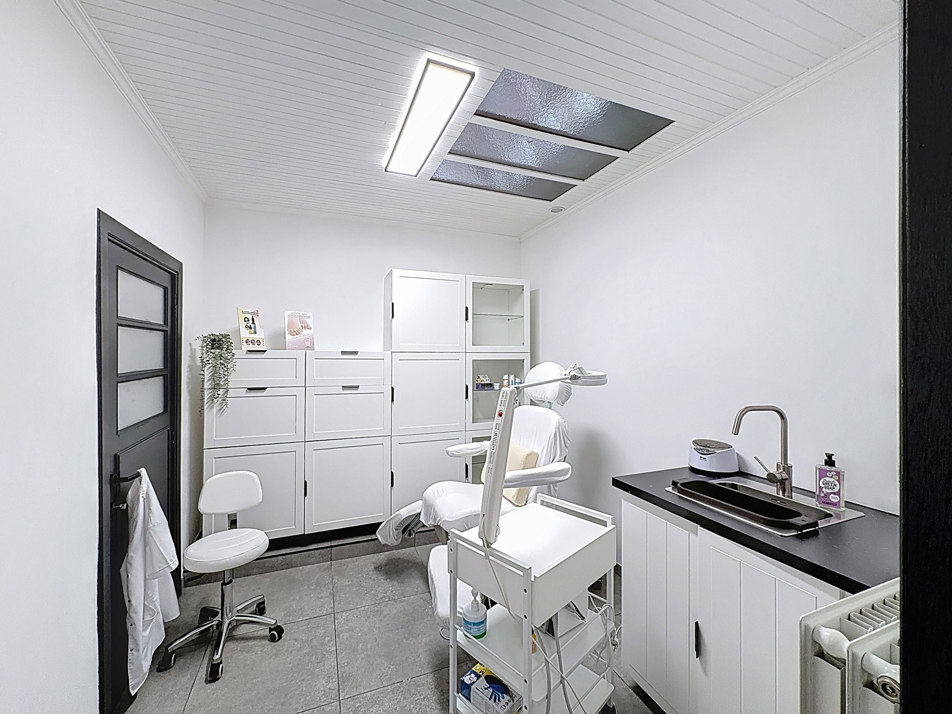 Commercial à louer à Denderleeuw - photo 4