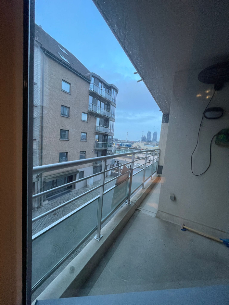 Lichtrijk appartement met zijdelings zicht op de haven in hartje Oostende - photo 5