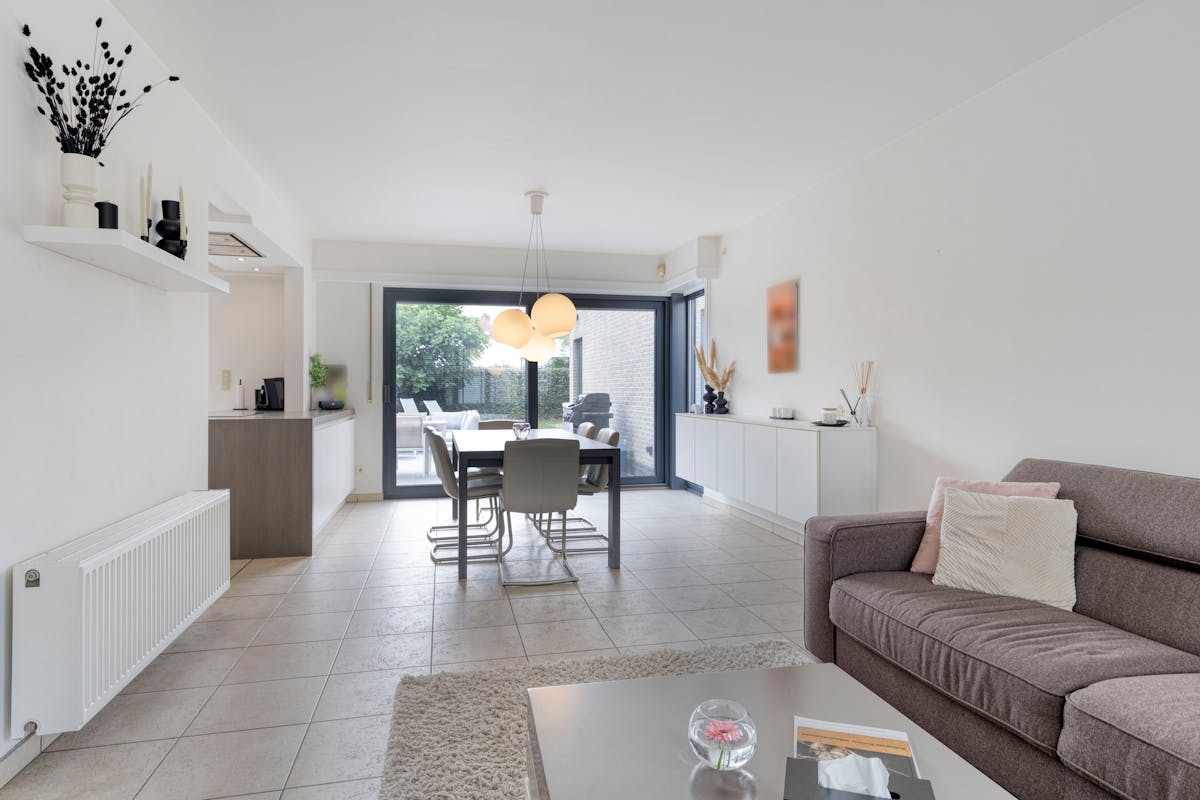 Charmant huis (EPC B) met tuin en 4 slaapkamers te Wijnegem! - foto 4