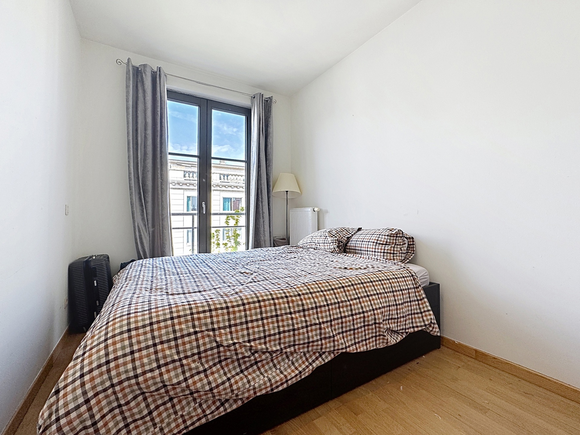 Appartement te huur in Schaarbeek met 2 slaapkamers - foto 4