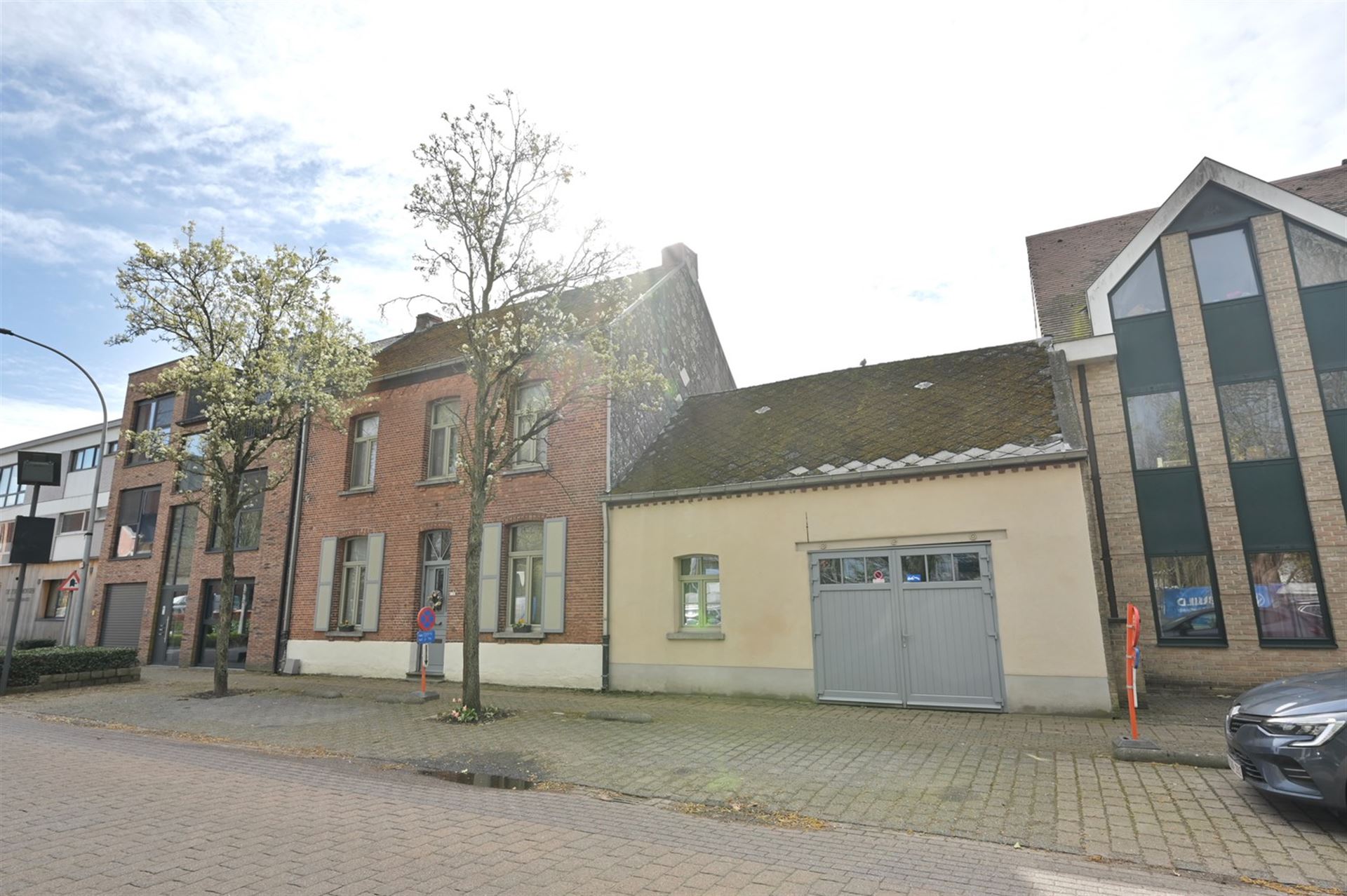 Statige woning met karakter, ruimte en tal van mogelijkheden - foto 4