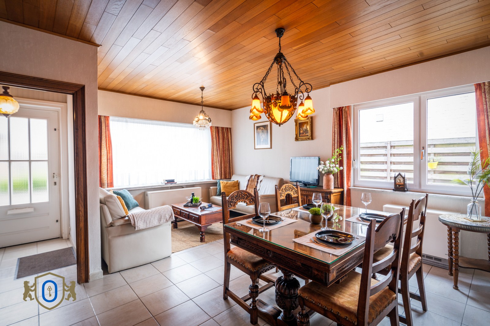 Halfopen 3-slpkr woning met tuin &amp; garage - foto 4