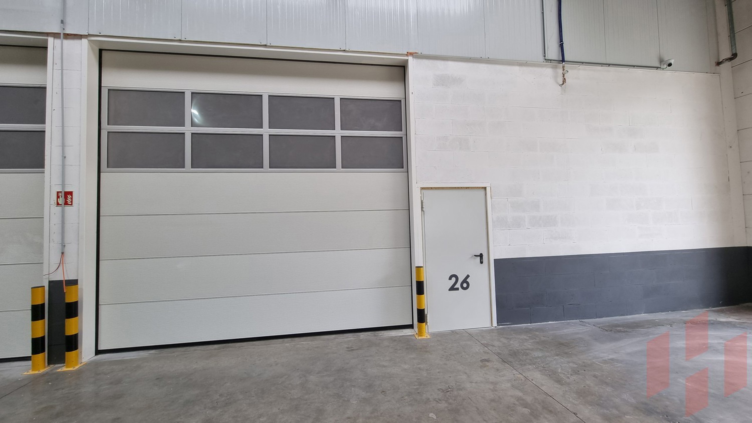 Commercial for rent in Hasselt - photo 2