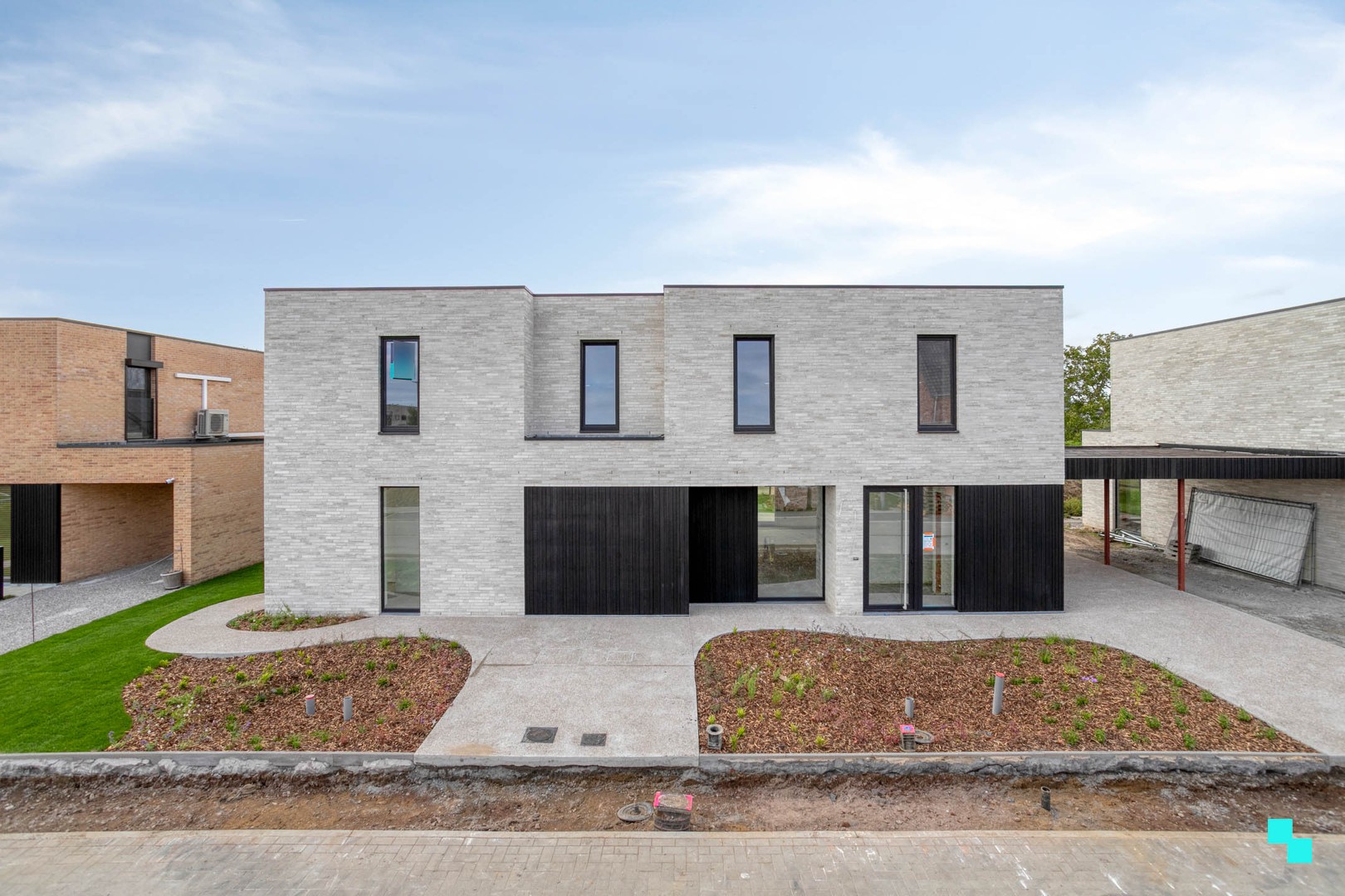 Halfopen nieuwbouwwoning in Wielsbeke - photo 1