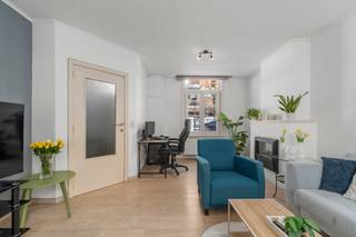 Te koop: instapklaar gesloten huis in Sint-Gillis bij Dendermonde, op wandelafstand van het station, het centrum en alle voorzieningen.Dit charmante...