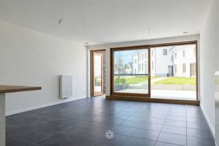 WETTEREN - Wetterstraat 29D: Are you looking for a new construction apartment in Wetteren? Then read on quickly. The most important assets in a...