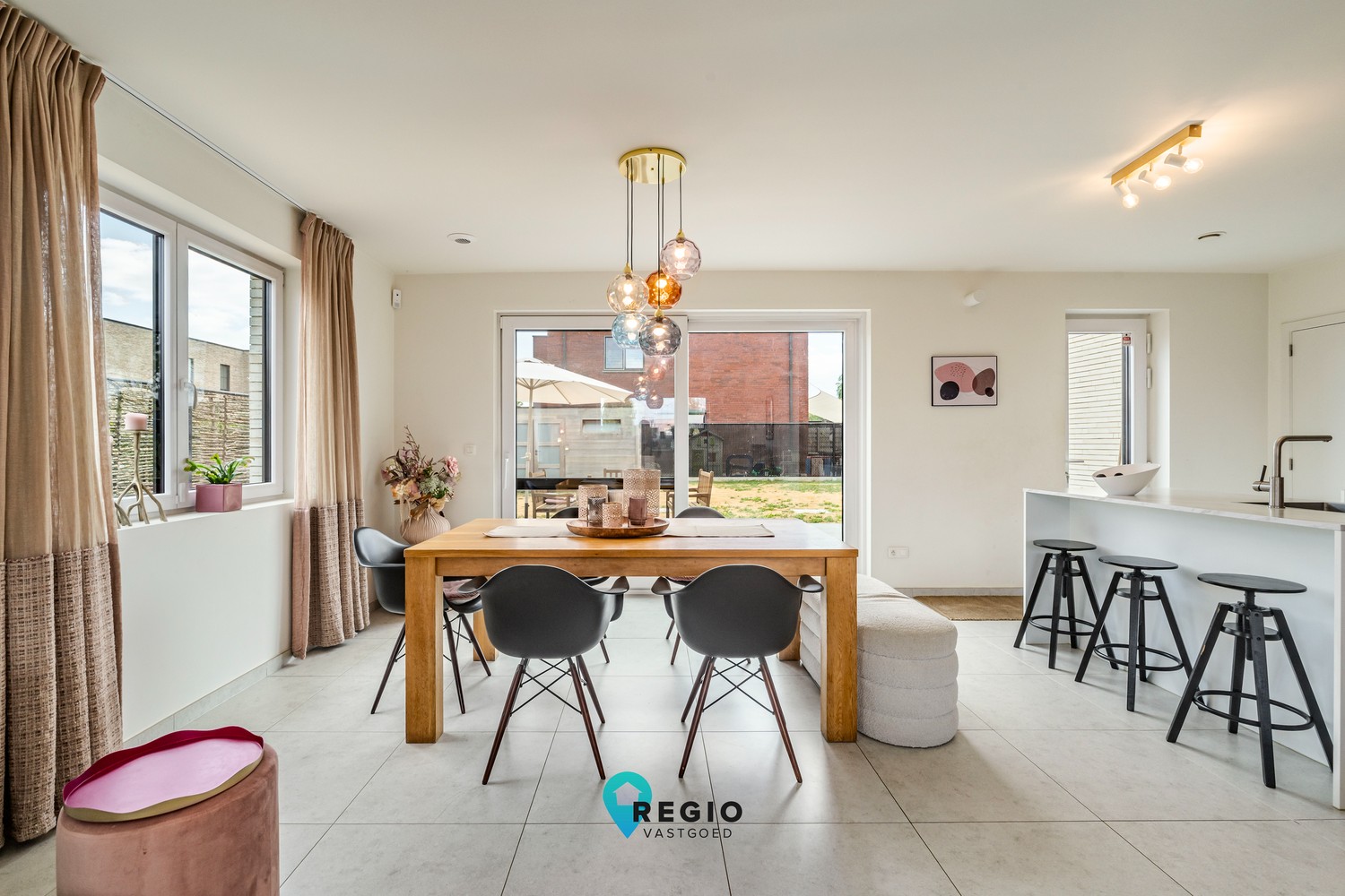 Moderne en instapklare gezinswoning met 3 slaapkamers, garage en tuin in Astene - foto 5