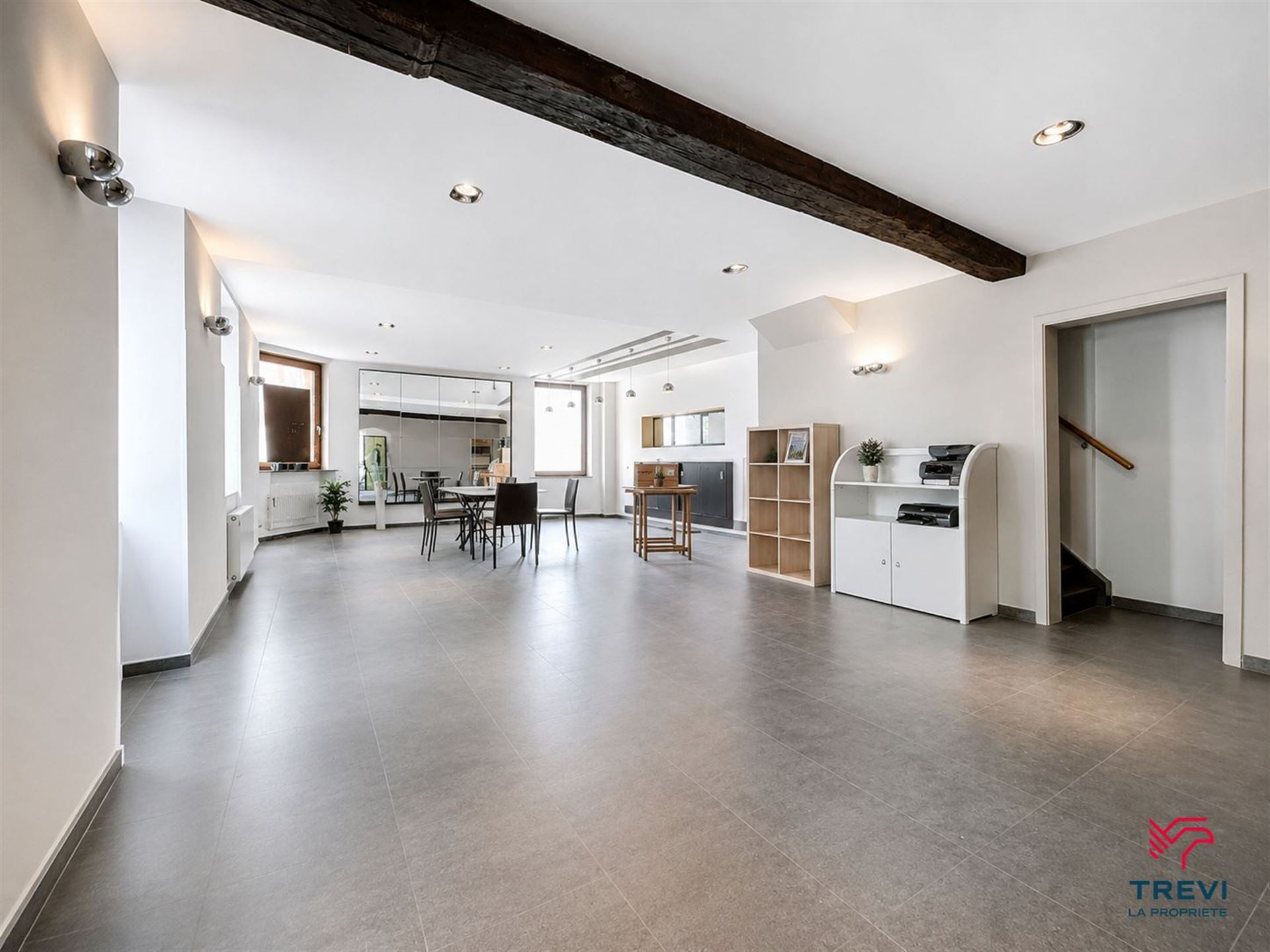 Commercieel te koop in Thuin met 3 slaapkamers - foto 3