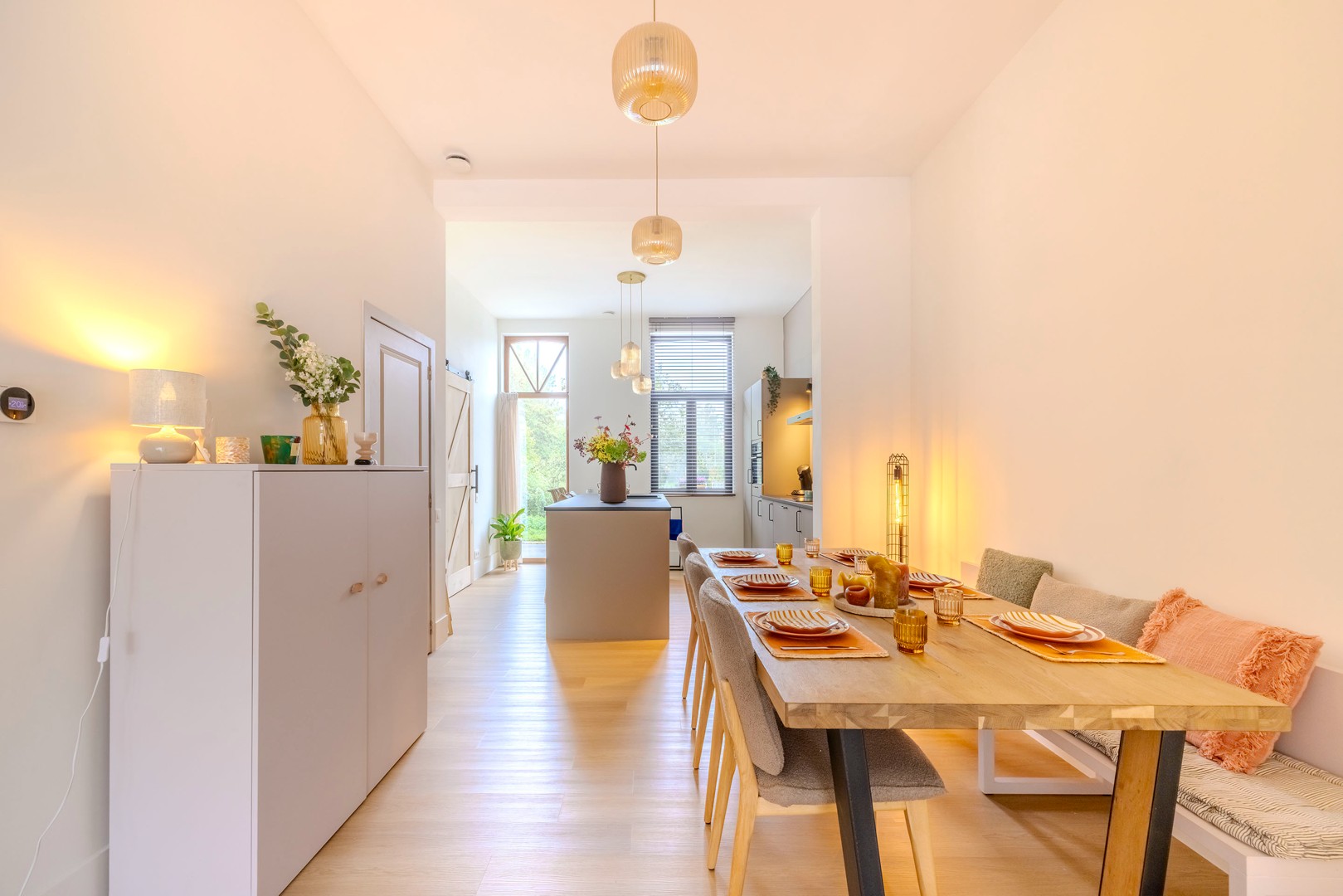 Prachtig gerenoveerde, energiezuinige stadswoning met 4 slaapkamers in hartje Grobbendonk - foto 5