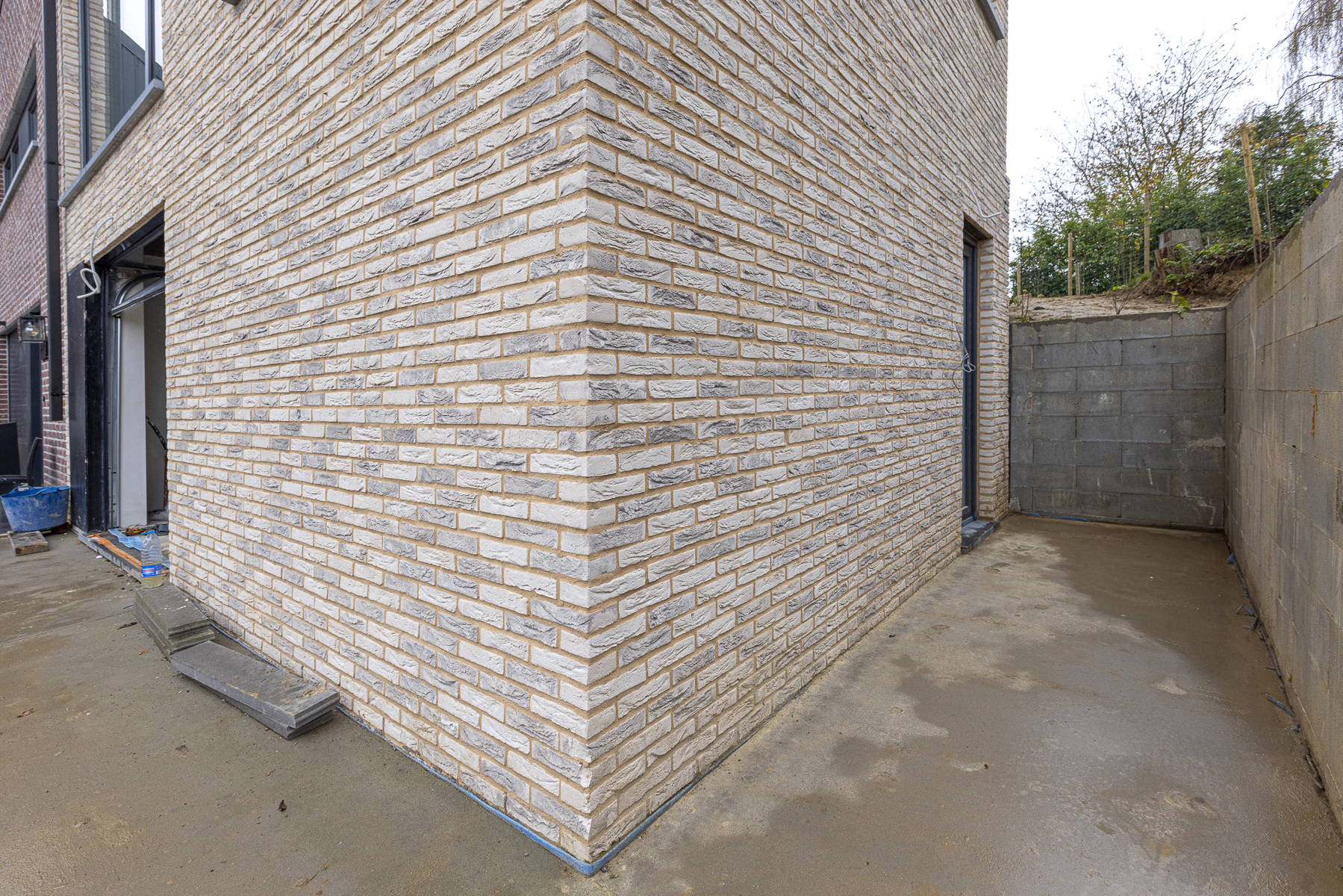 House for sale in Roosdaal with 3 bedrooms - photo 2