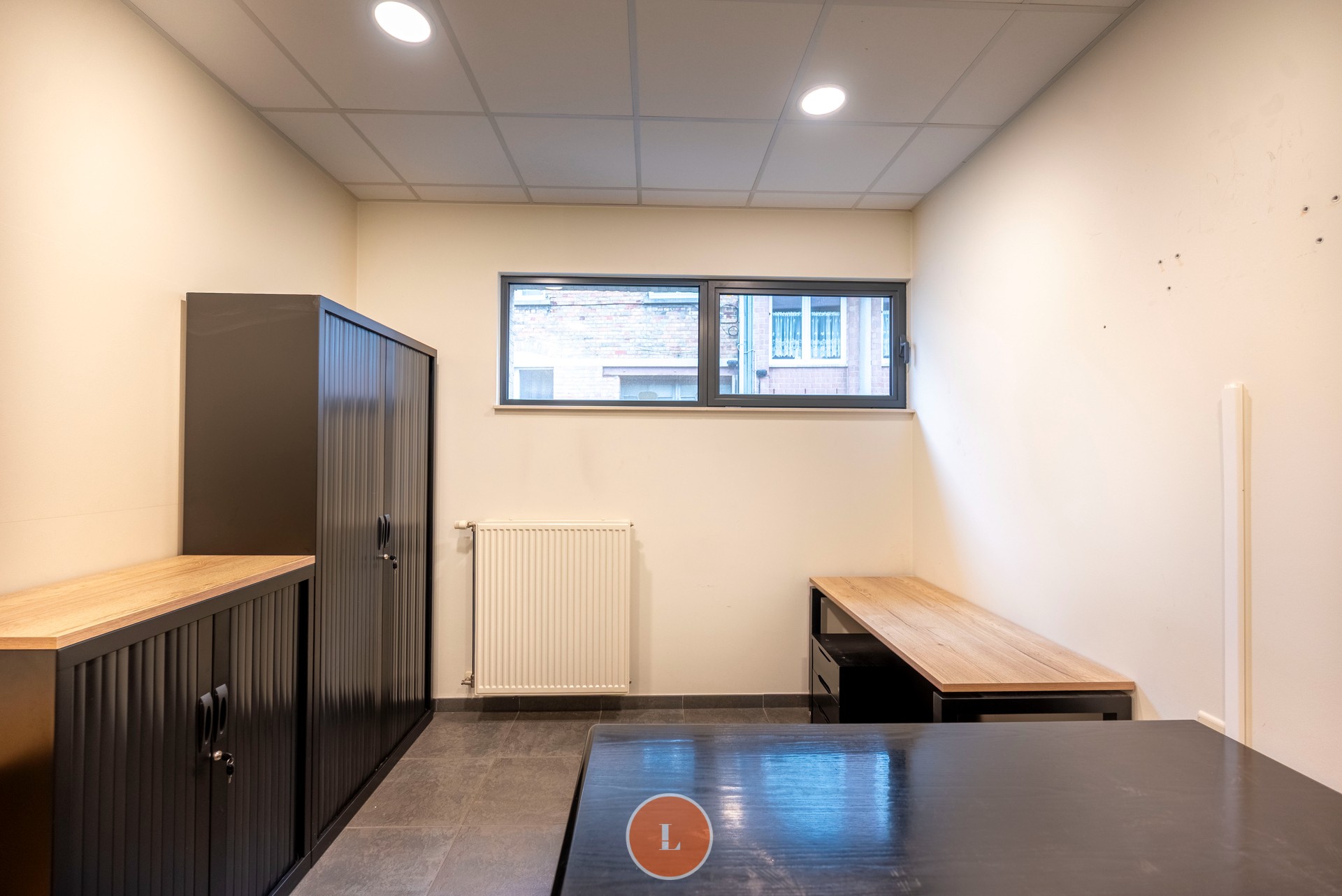 Instapklaar kantoor in hartje centrum met parking - foto 4