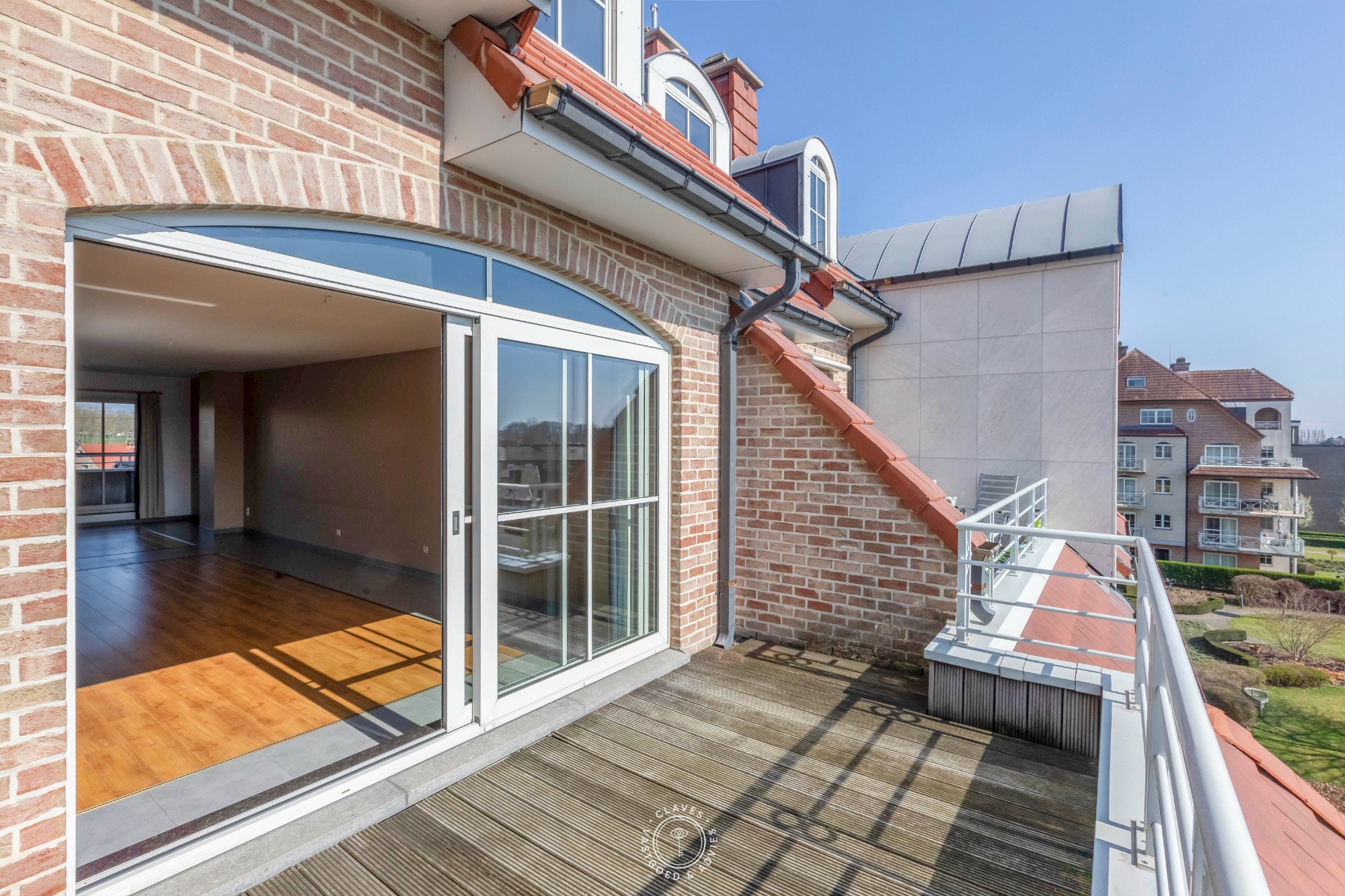 Indrukwekkend duplexappartement met prachtige terrassen - foto 2