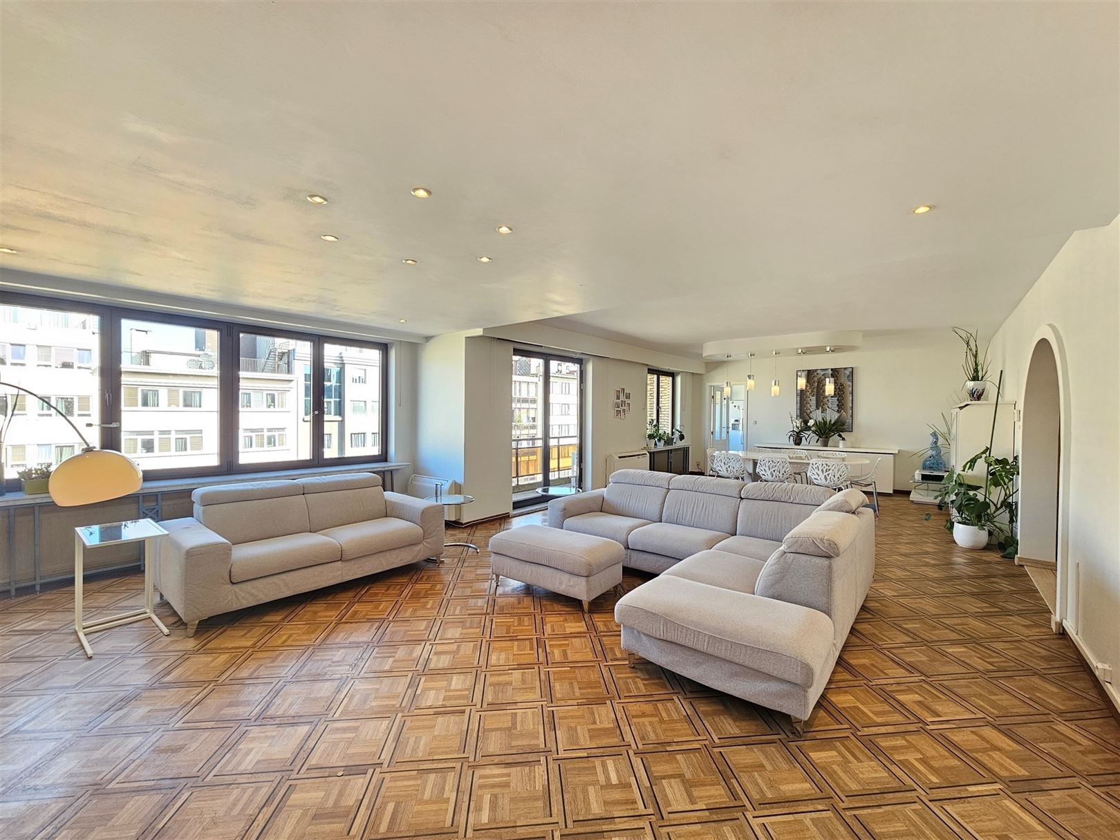 Apartment for sale in Antwerp with 3 bedrooms - photo 3