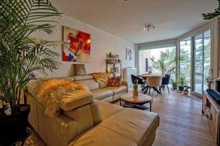 Pal in het centrum van Oostduinkerke-Dorp vindt u dit luxueus appartement / service flat (67m²) met 1 slaapkamer. Dit prachtige complex is...
