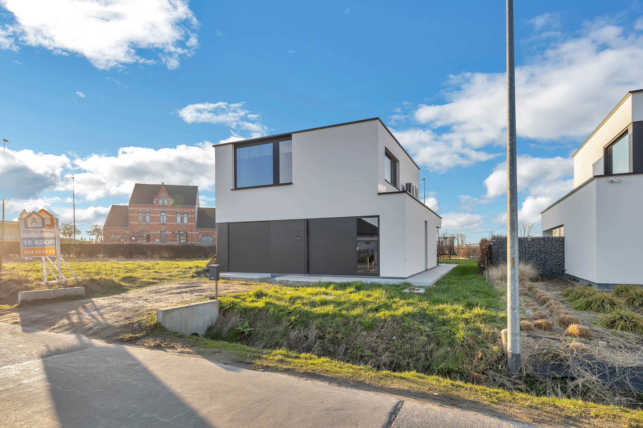 Recente energiezuinige nieuwbouwwoning op toplocatie in Ninove - foto 1