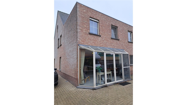 Een ruime woning met tuin nabij het centrum van Vlimmeren - foto 2