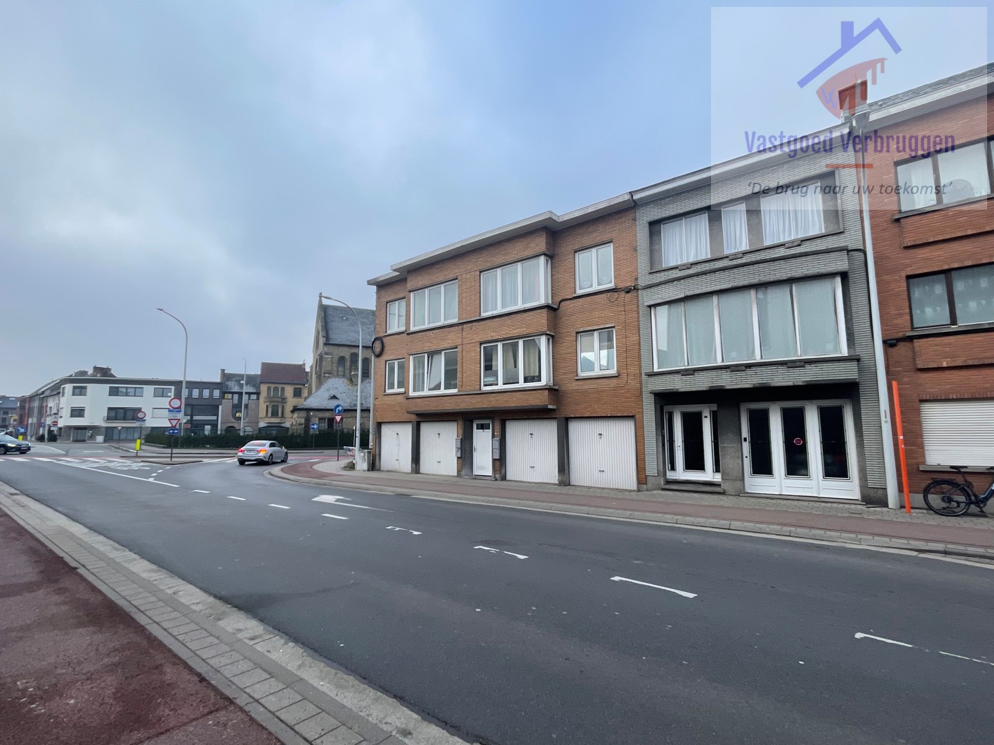 4 verhuurde garageboxen op interessante ligging - foto 2