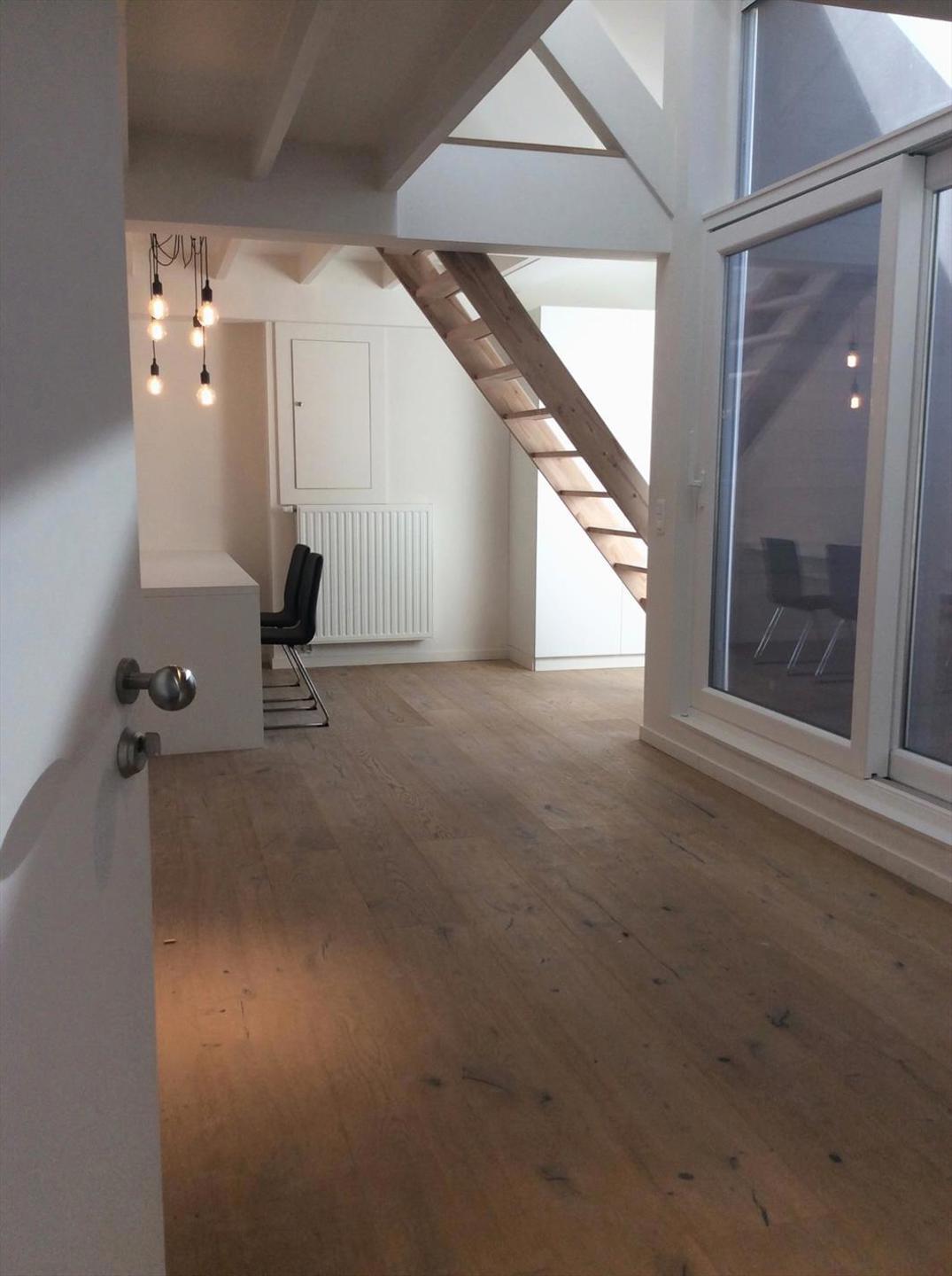 Duplex-appartment met loft gevoel - foto 2