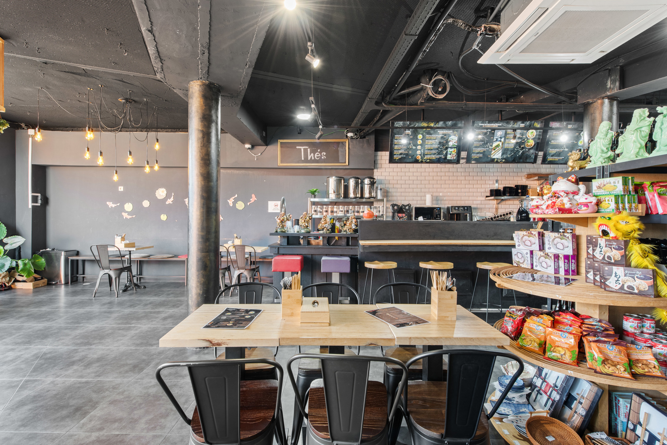 Commercial for sale in Woluwe-Saint-Pierre - photo 2