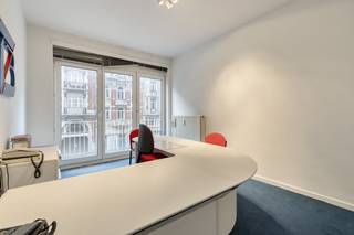 Kantoorruimte – Ieperlaan, BrusselKenmerken van het pand:Totale oppervlakte: 33,5 m².Indeling: Bestaande uit twee afzonderlijke bureauruimtes en...