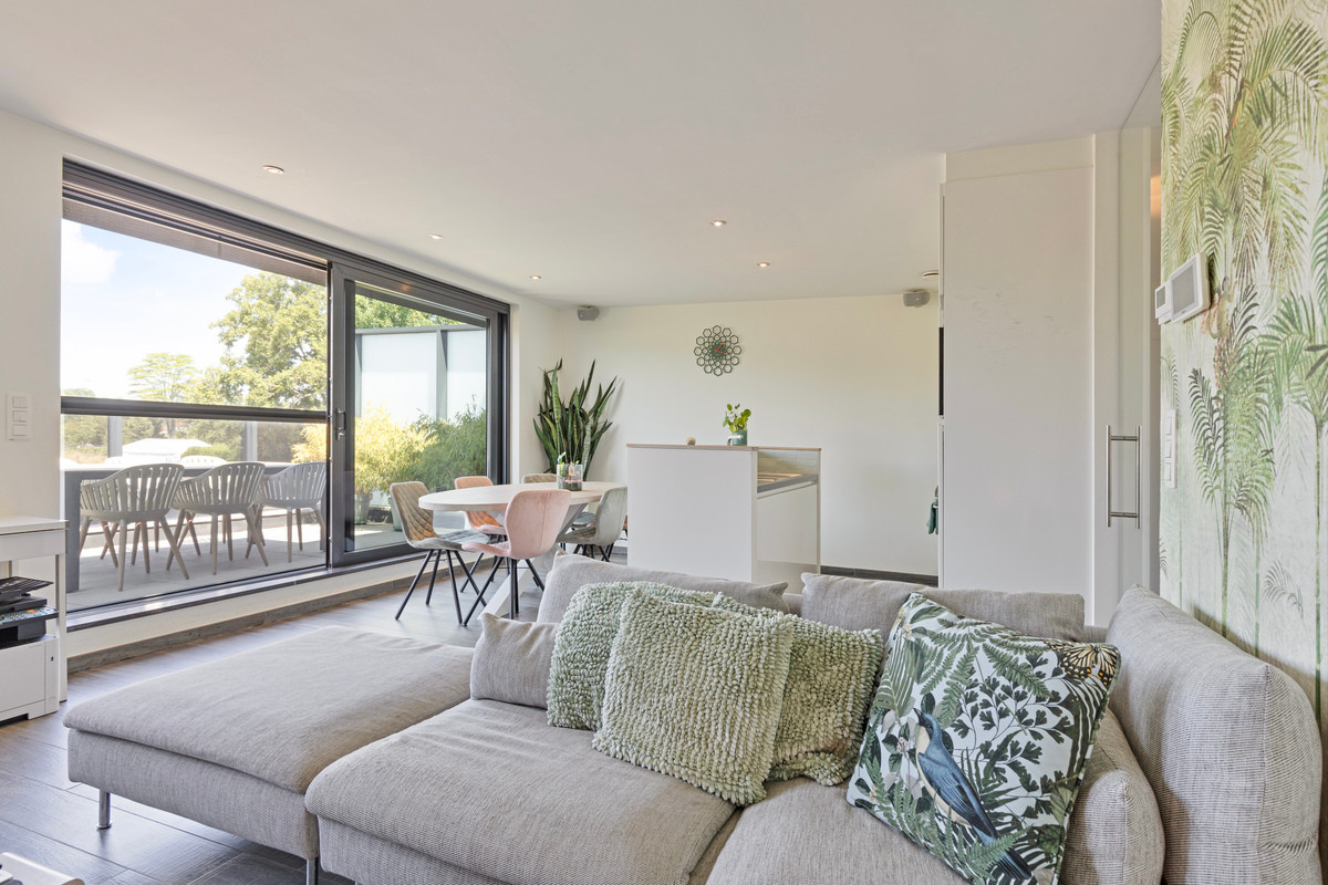 FLEXIBEL DUPLEX APPARTEMENT VAN 183M² MET 5 SLAAPKAMERS MET ZORG- EN WOONOPLOSSING NABIJ CENTRUM TONGEREN. - foto 5